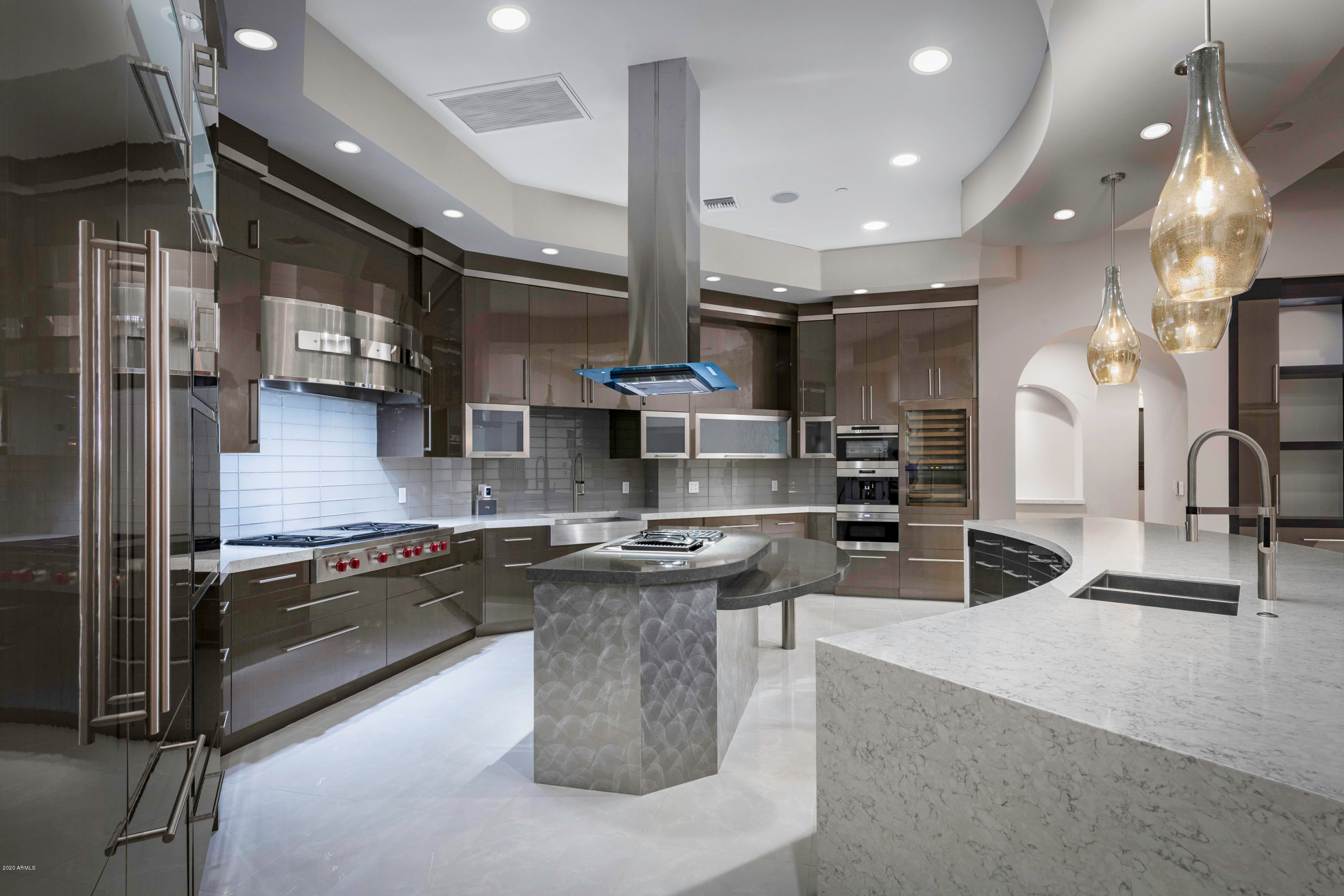 PARADISE HILLS - Residential