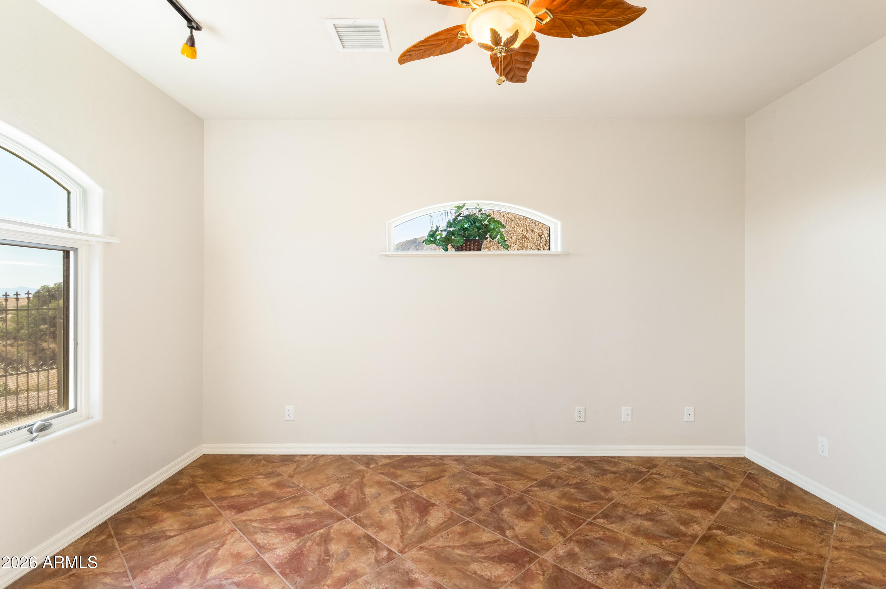WILD HORSE 2 - Residential
