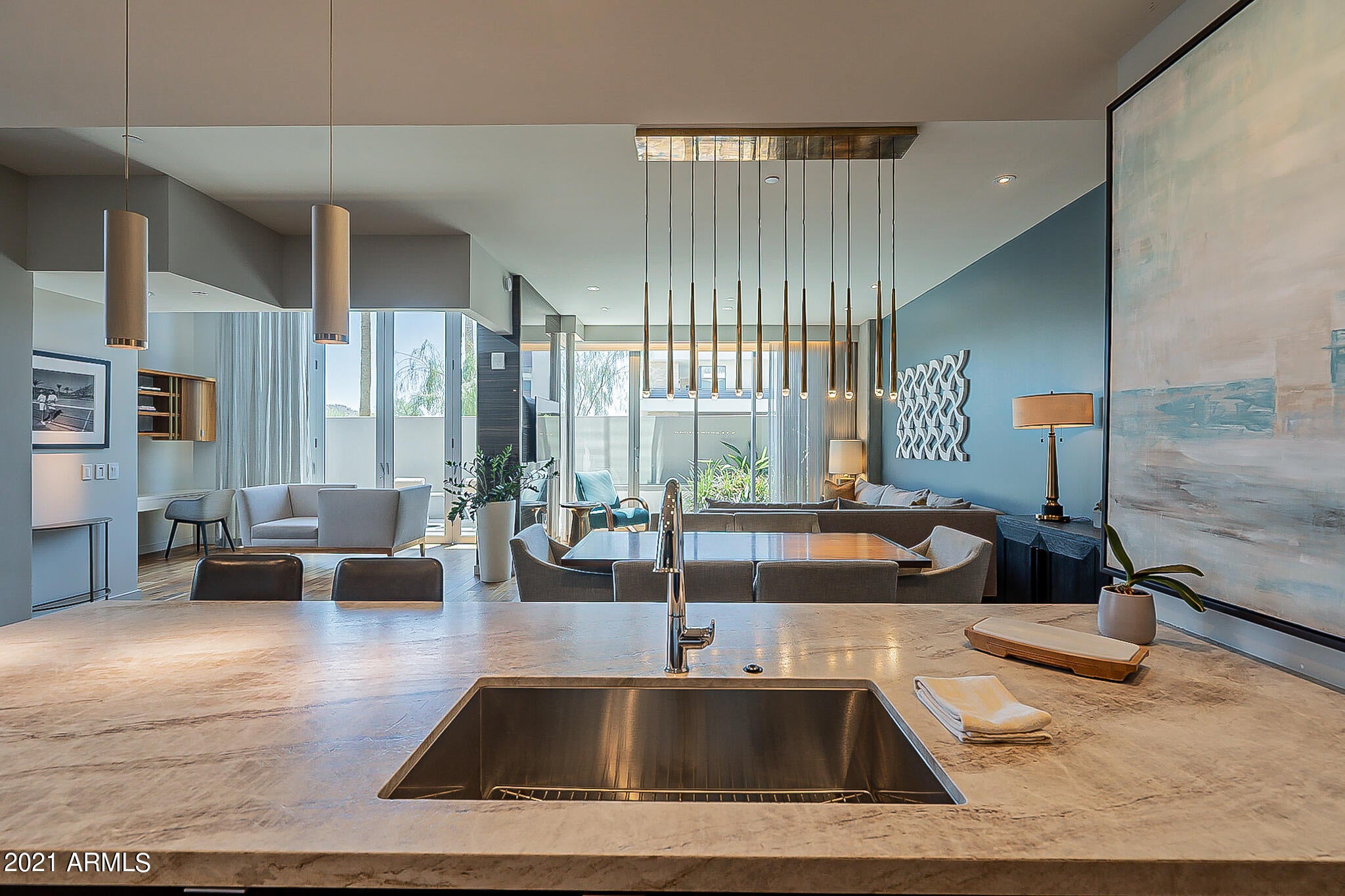 MOUNTAIN SHADOWS RESORT HOTEL CONDOMINIUM - Residential