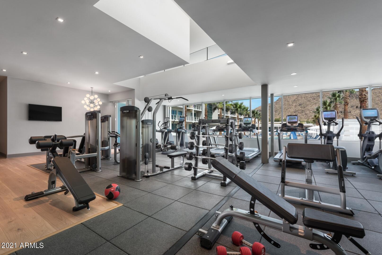 MOUNTAIN SHADOWS RESORT HOTEL CONDOMINIUM - Residential