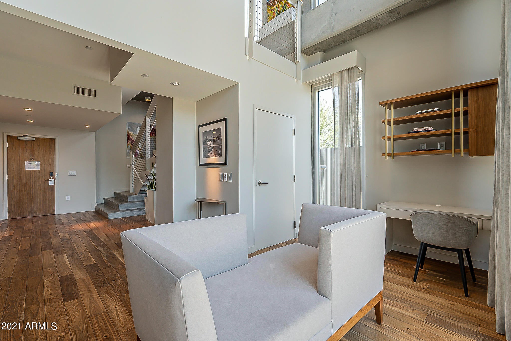MOUNTAIN SHADOWS RESORT HOTEL CONDOMINIUM - Residential
