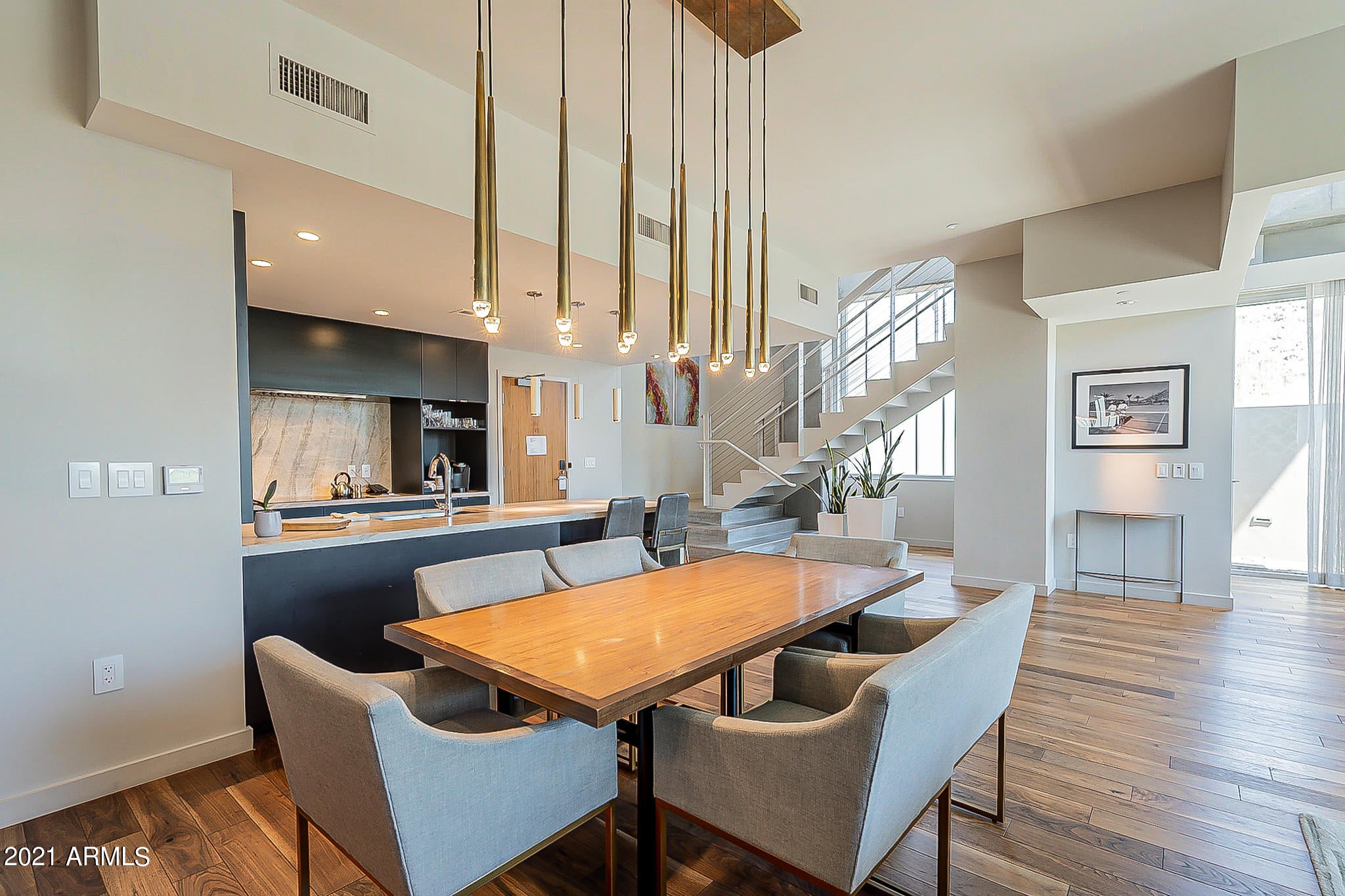 MOUNTAIN SHADOWS RESORT HOTEL CONDOMINIUM - Residential