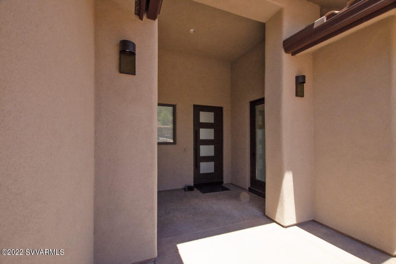 Les Springs - Residential