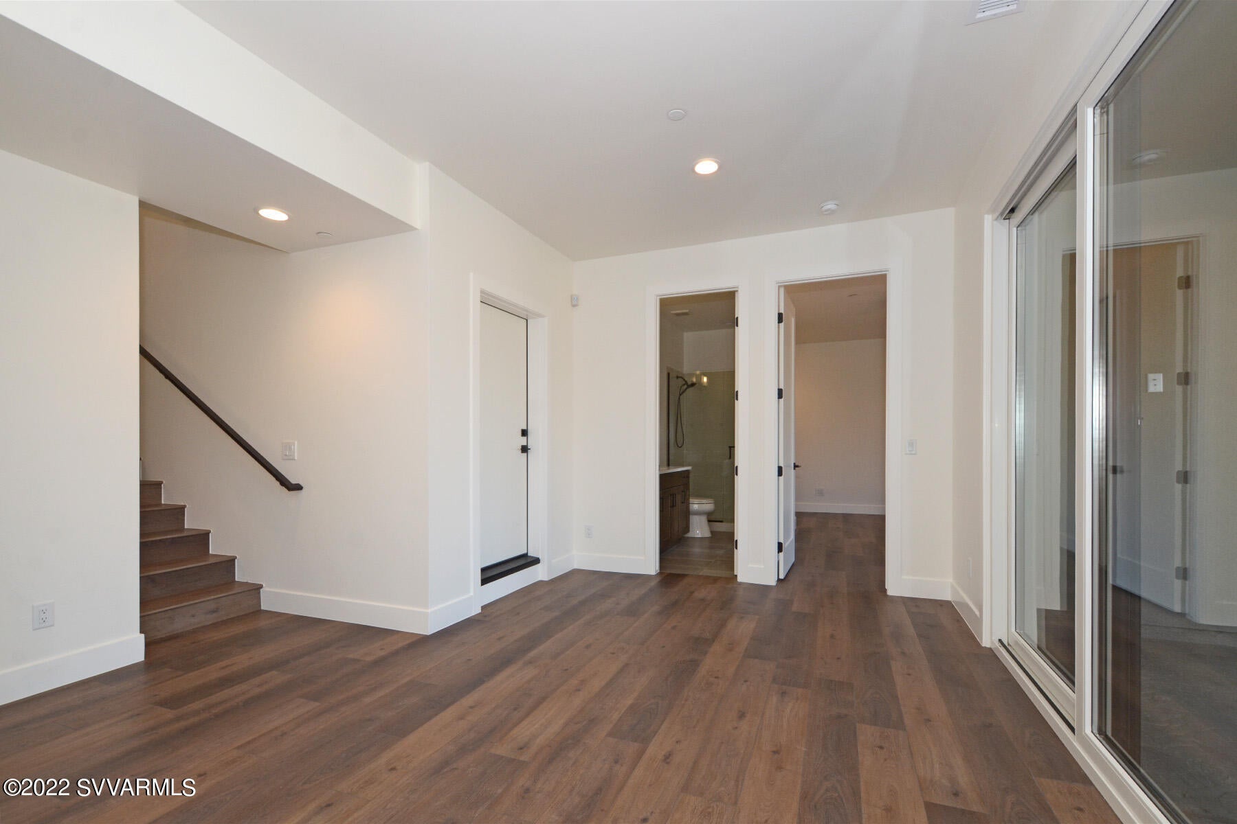 Les Springs - Residential