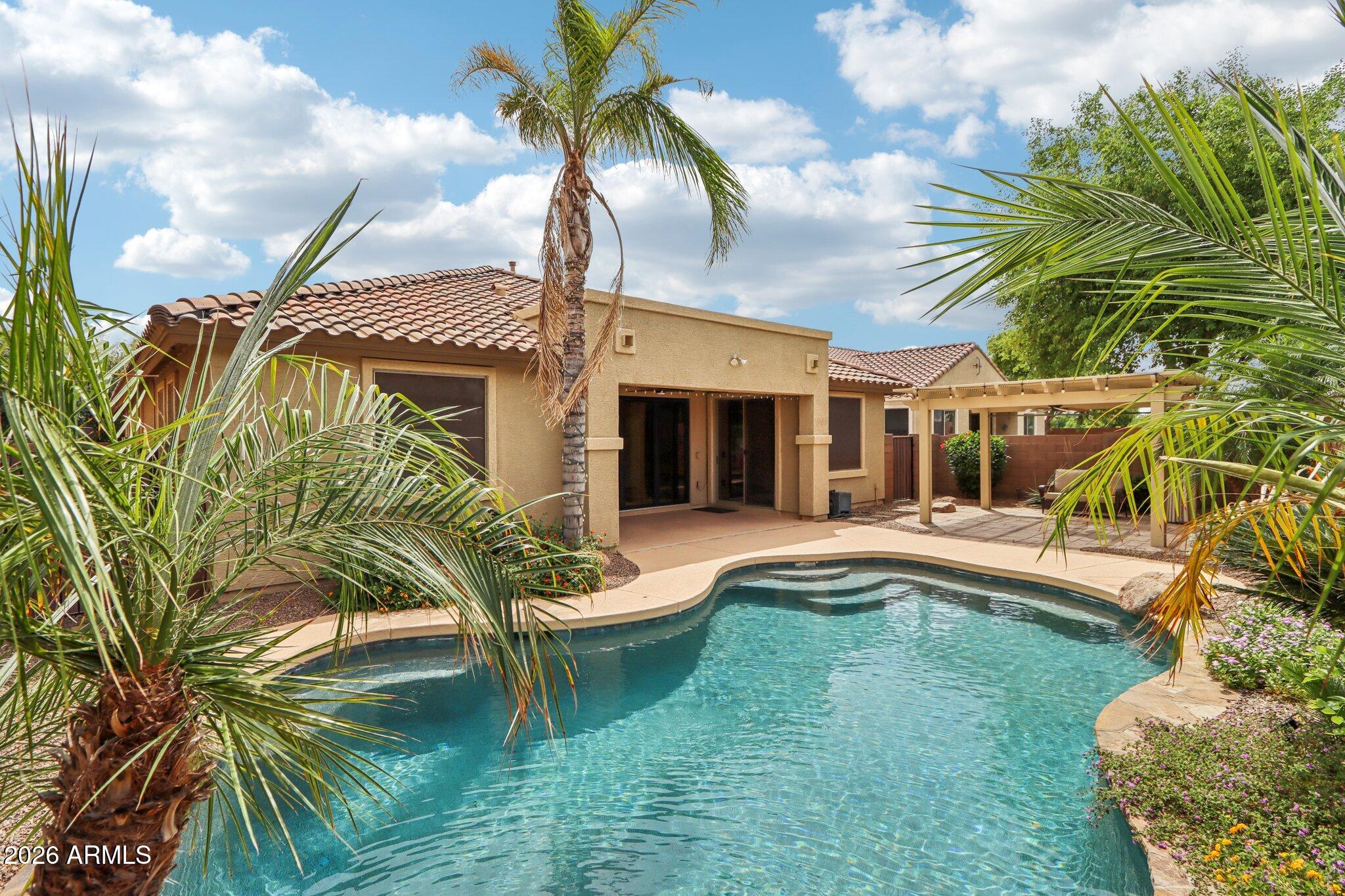 EAGLE GLEN 2 - Residential