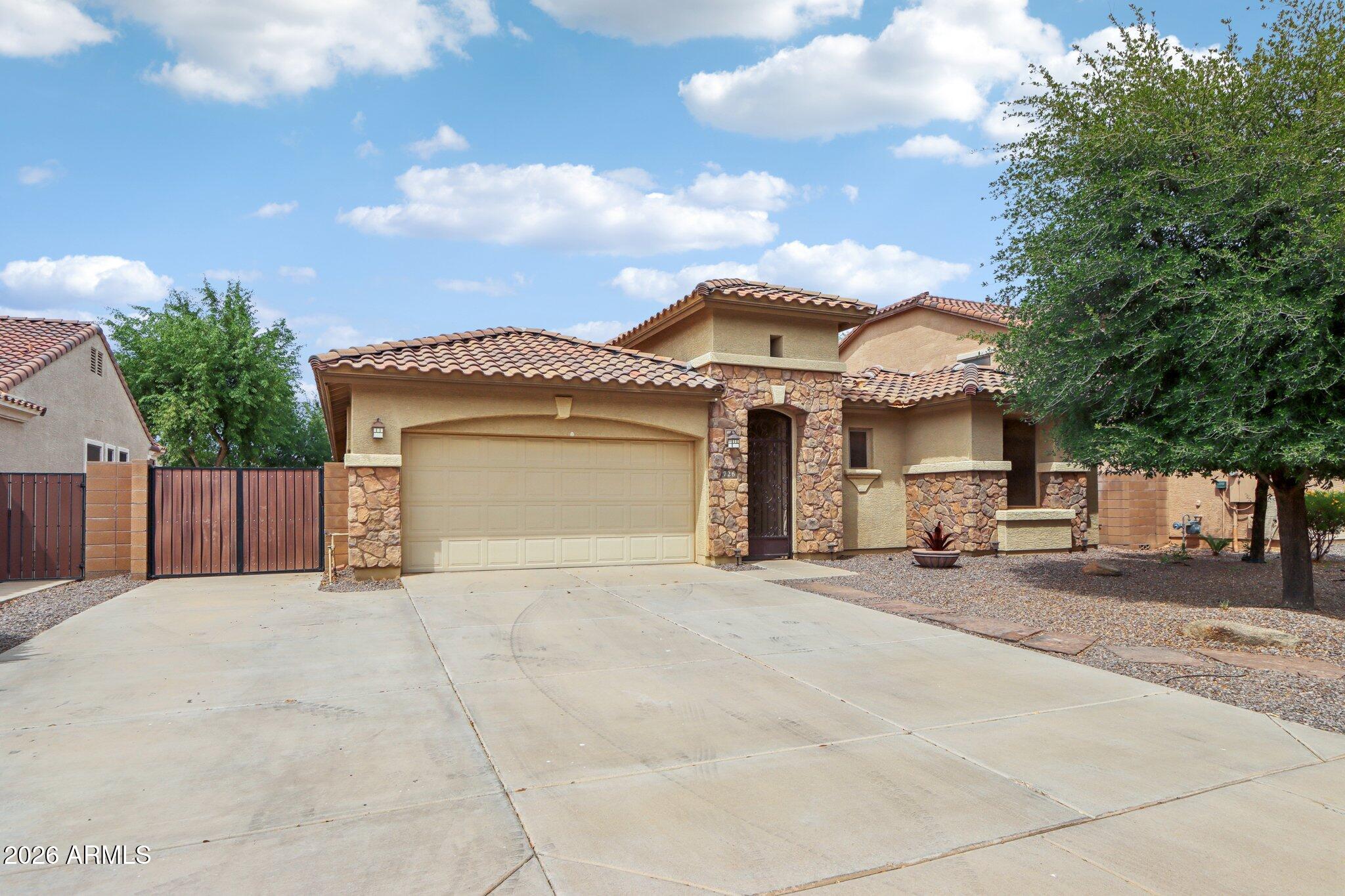 EAGLE GLEN 2 - Residential