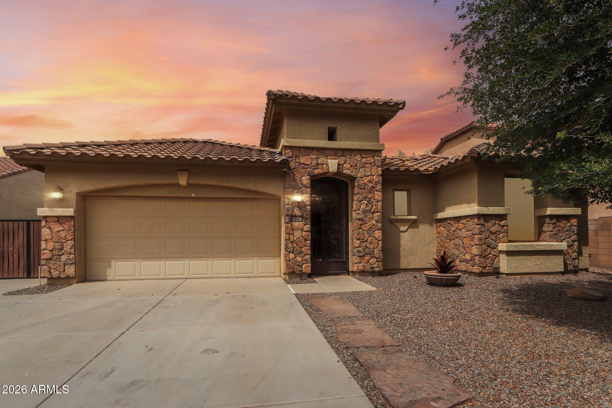EAGLE GLEN 2 - Residential