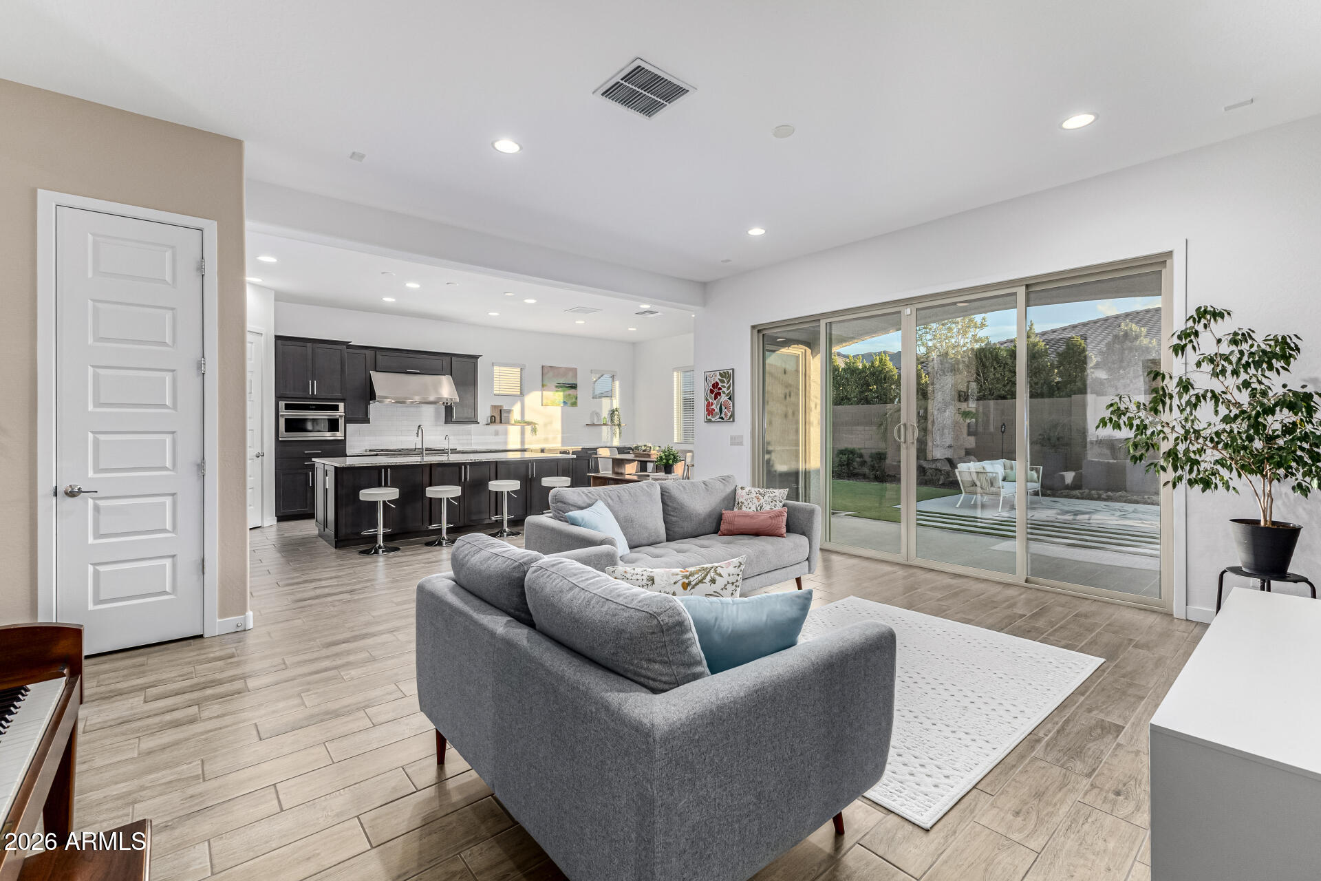 DOBBINS VILLAGE - Residential