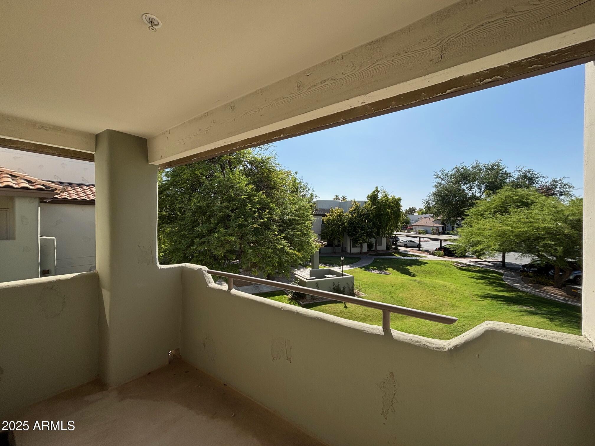 LAKESHORE AT ANDERSEN SPRINGS CONDOMINIUM - Residential