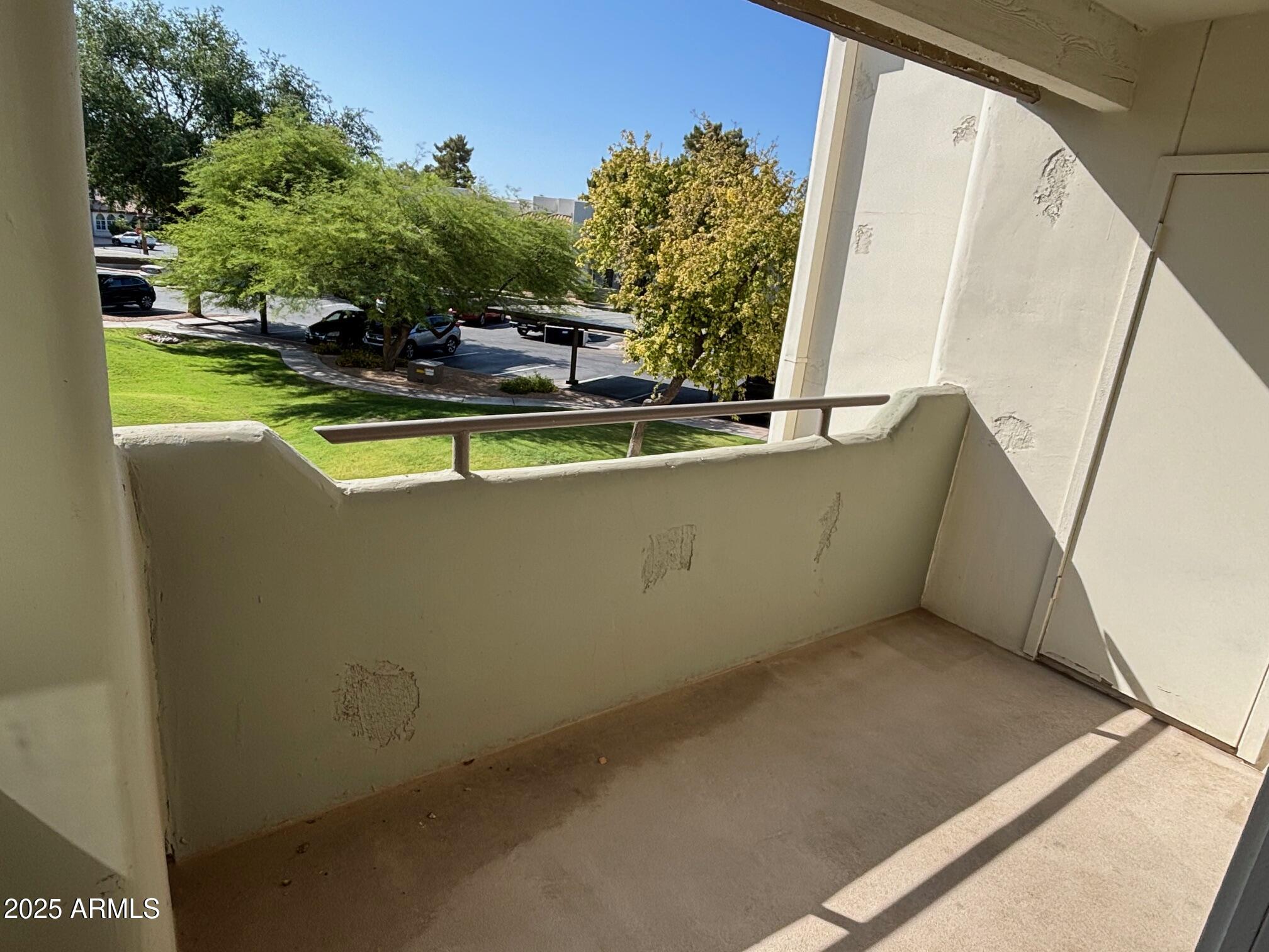 LAKESHORE AT ANDERSEN SPRINGS CONDOMINIUM - Residential