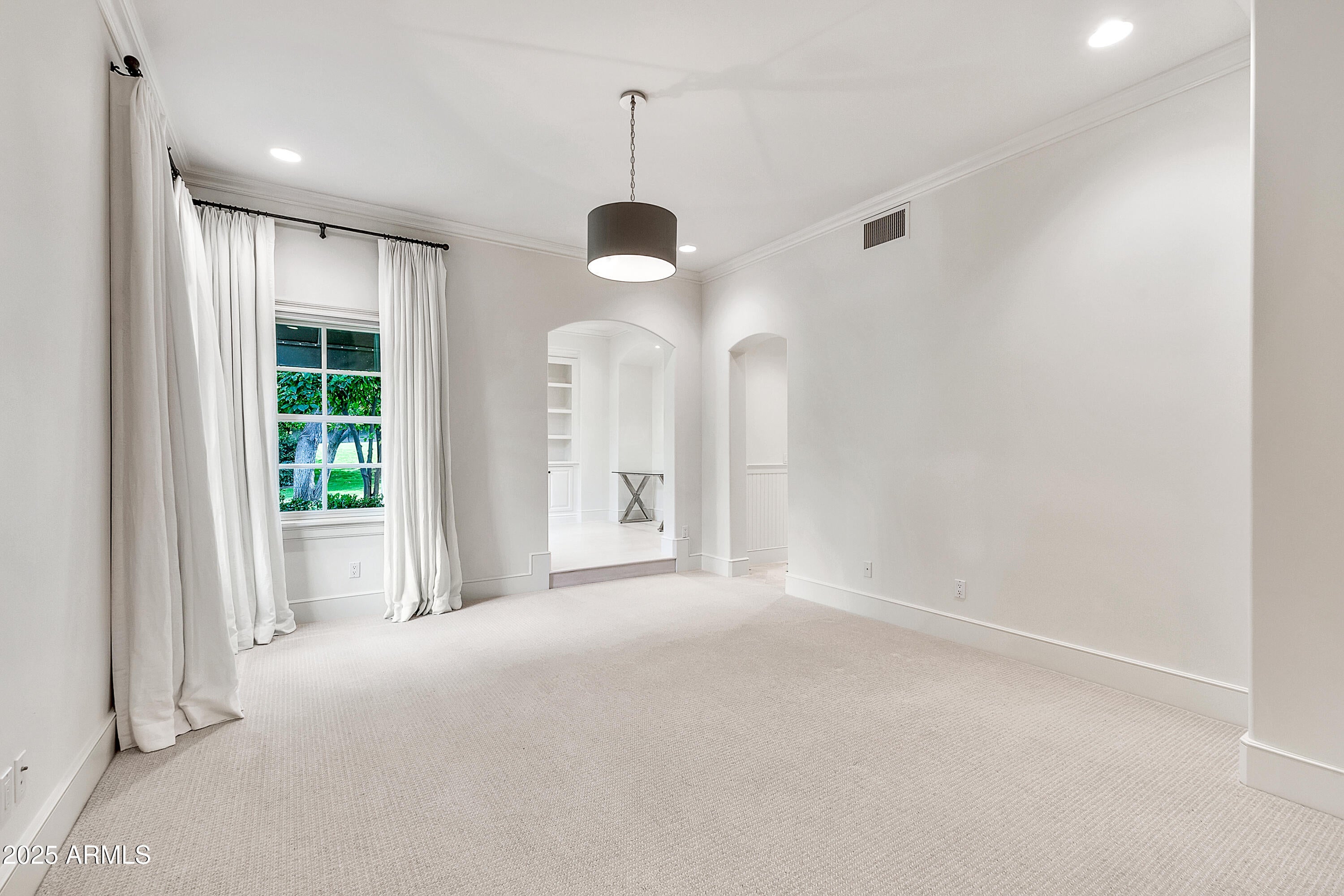 OAKWOOD HILLS SUBDIVISION RE-AMD LOT 1-33 TR A-D - Residential