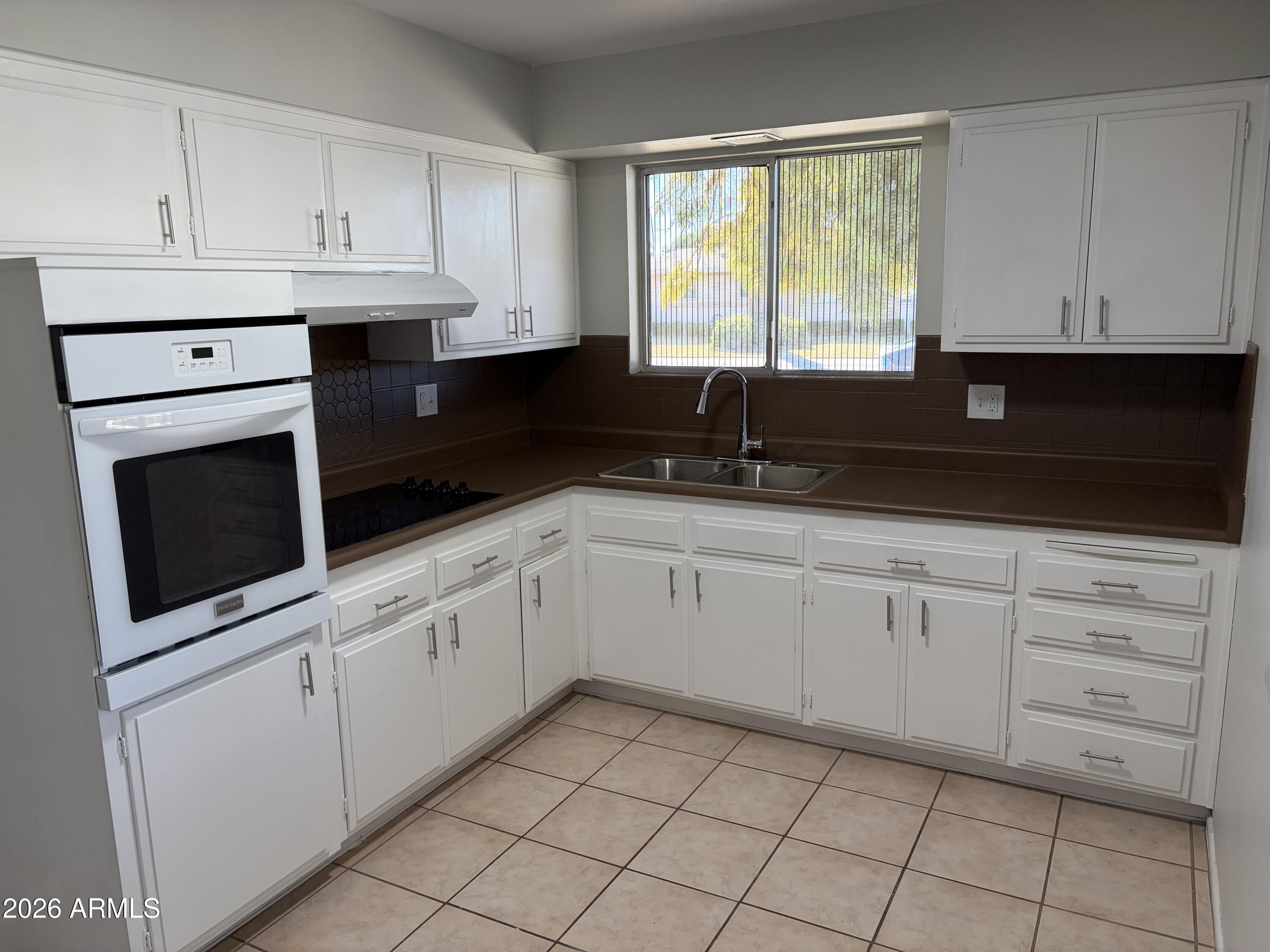 SUN CITY 3 TRACT 2 3 4 5 - Residential