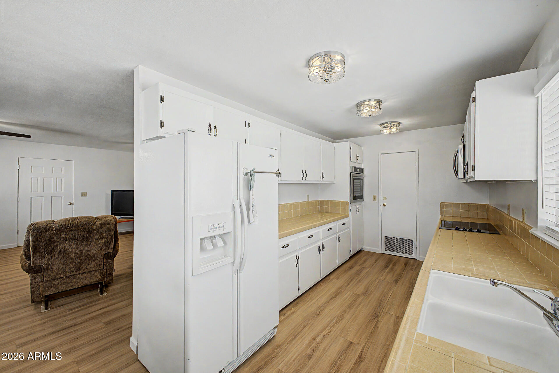 S8 T5S R10E - Residential