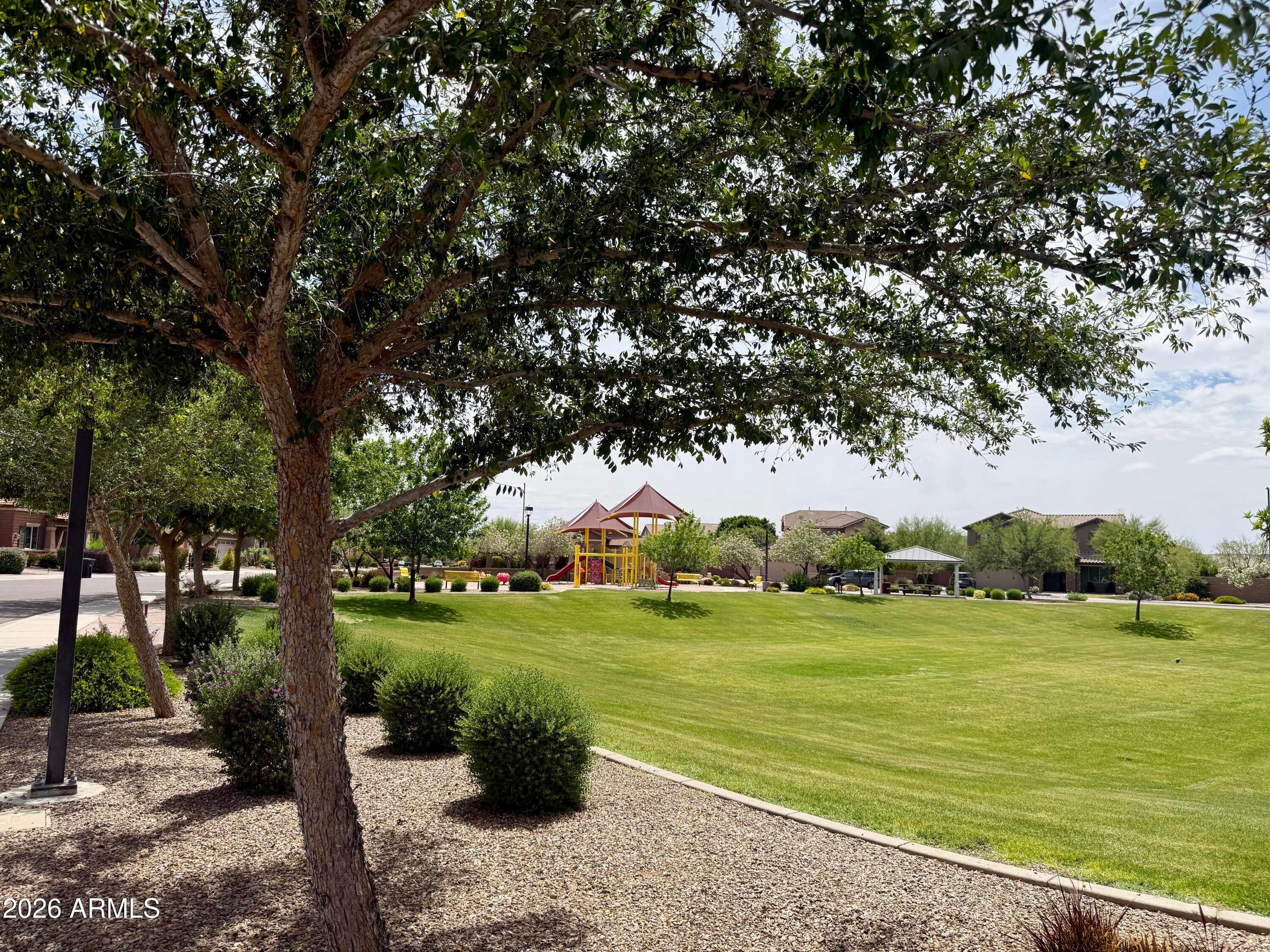 AUTUMN PARK - Residential
