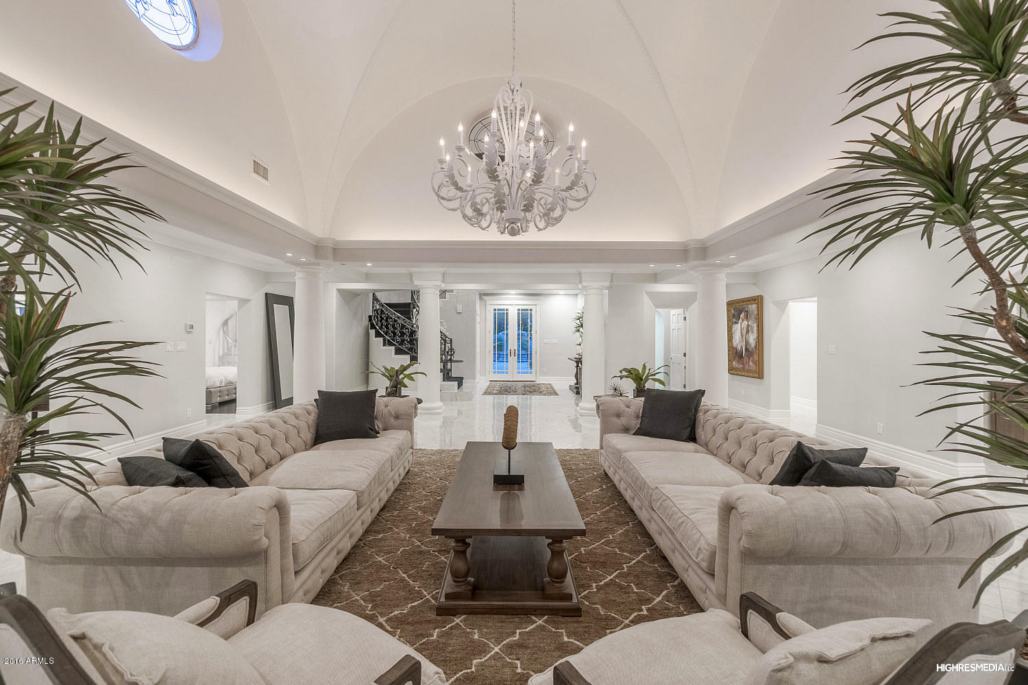 APACHE ESTATES - Residential