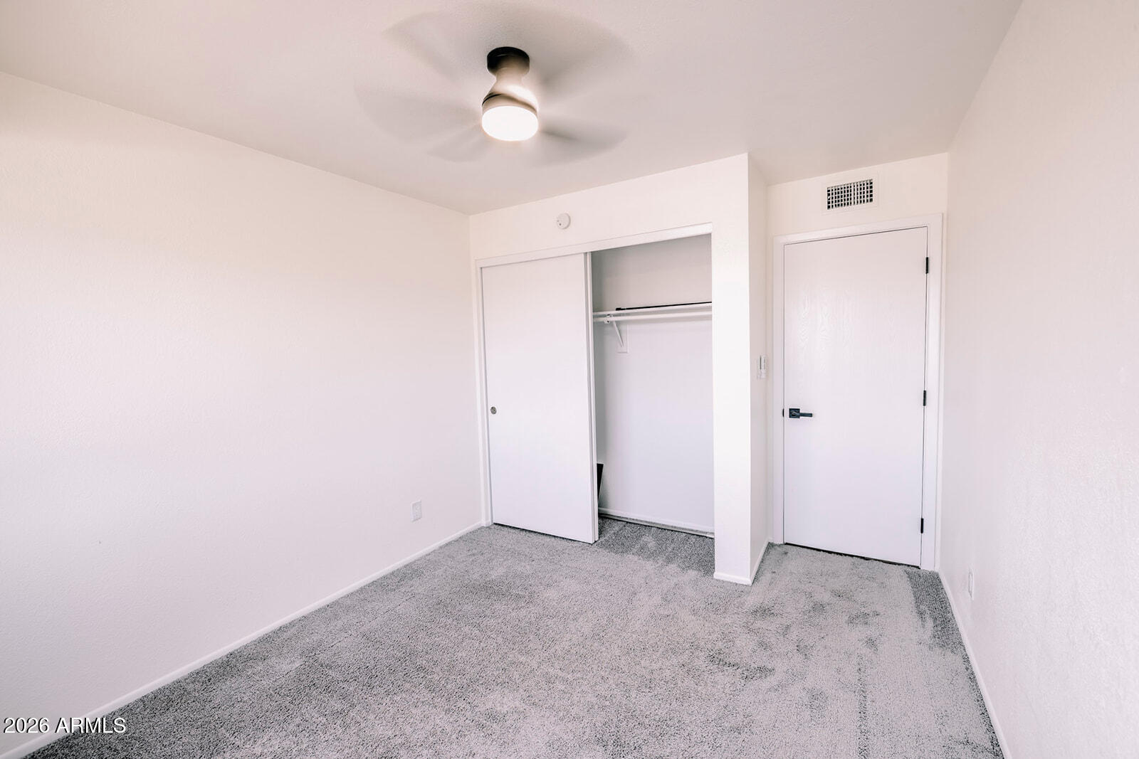 DOBSON GLEN AMD 3 4 UNIT 69-148 - Residential