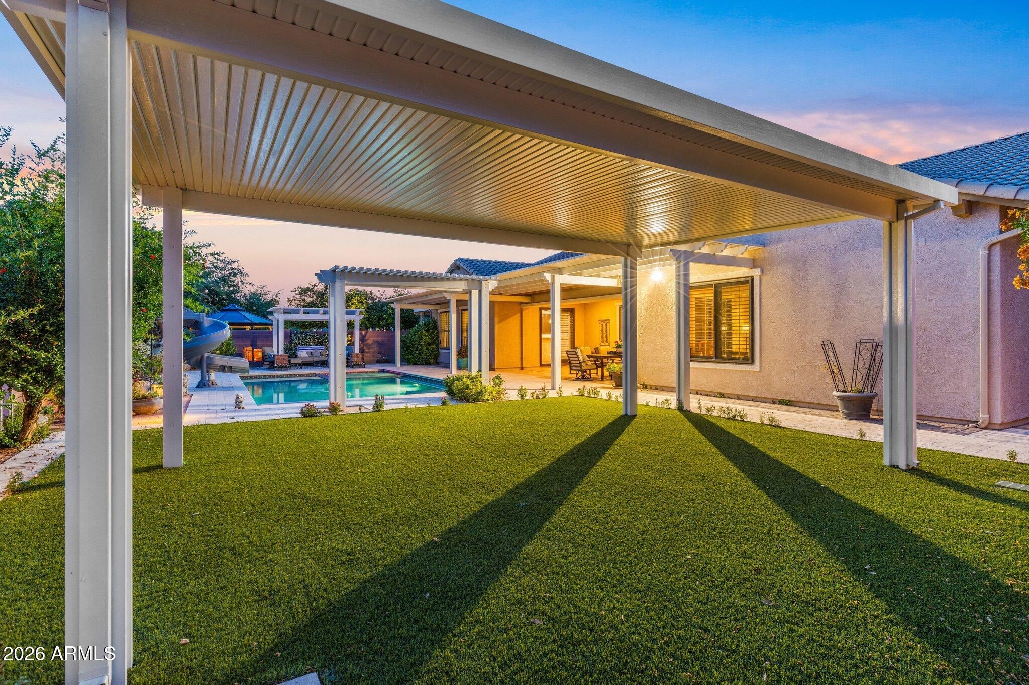 STRATLAND ESTATES - Residential