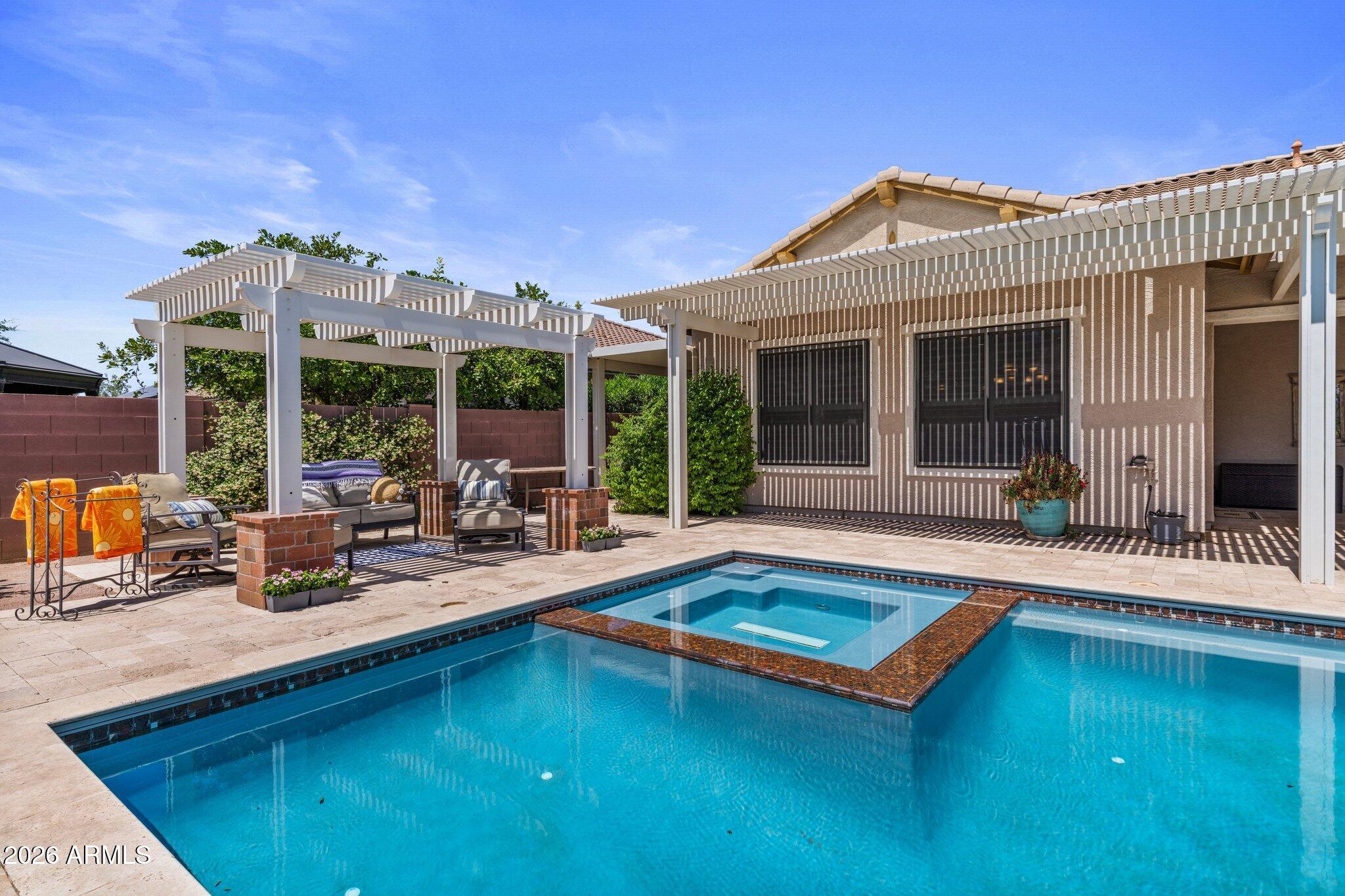 STRATLAND ESTATES - Residential
