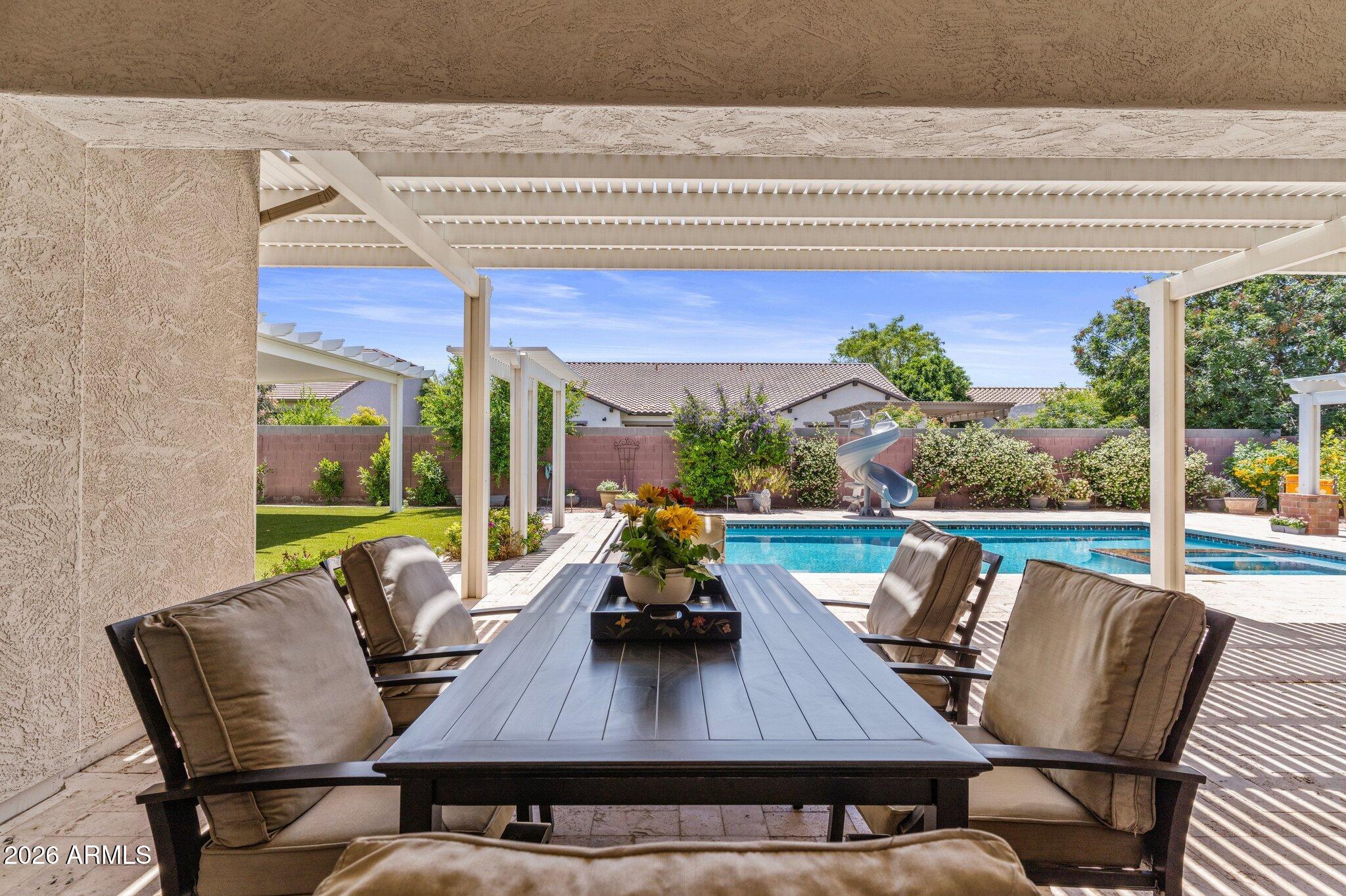STRATLAND ESTATES - Residential