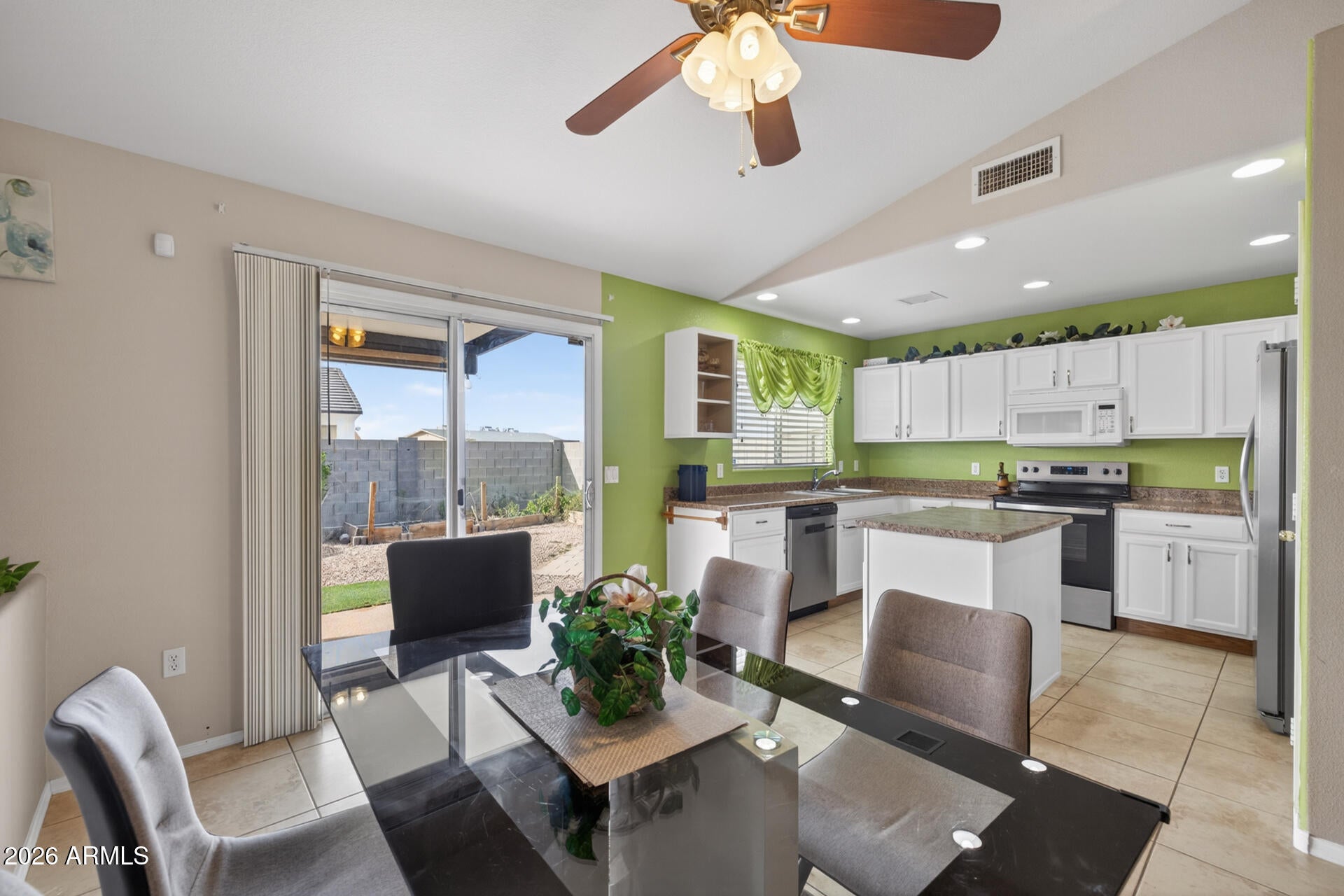 ARIZONA CITY UNIT TWO - Residential