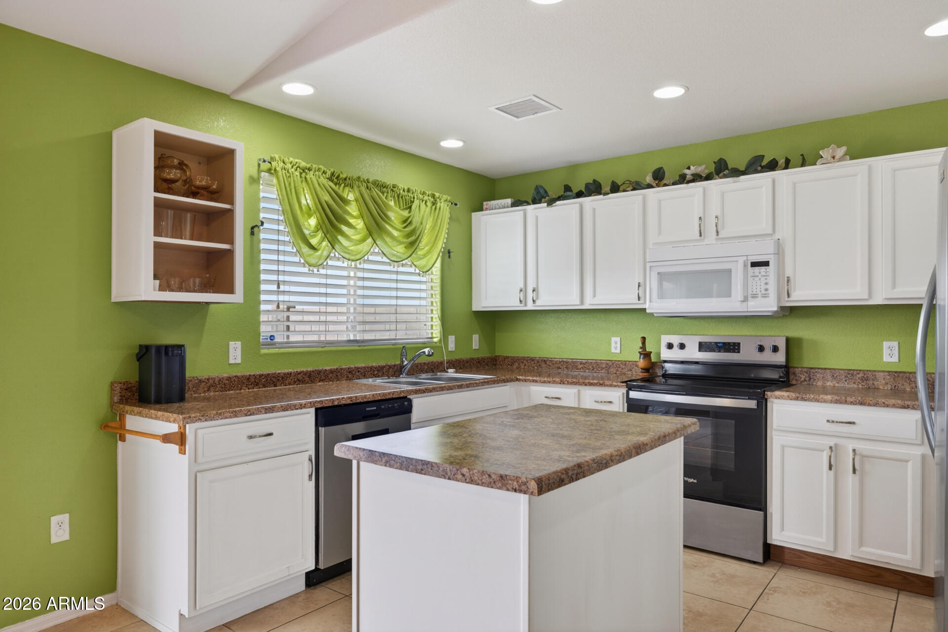 ARIZONA CITY UNIT TWO - Residential