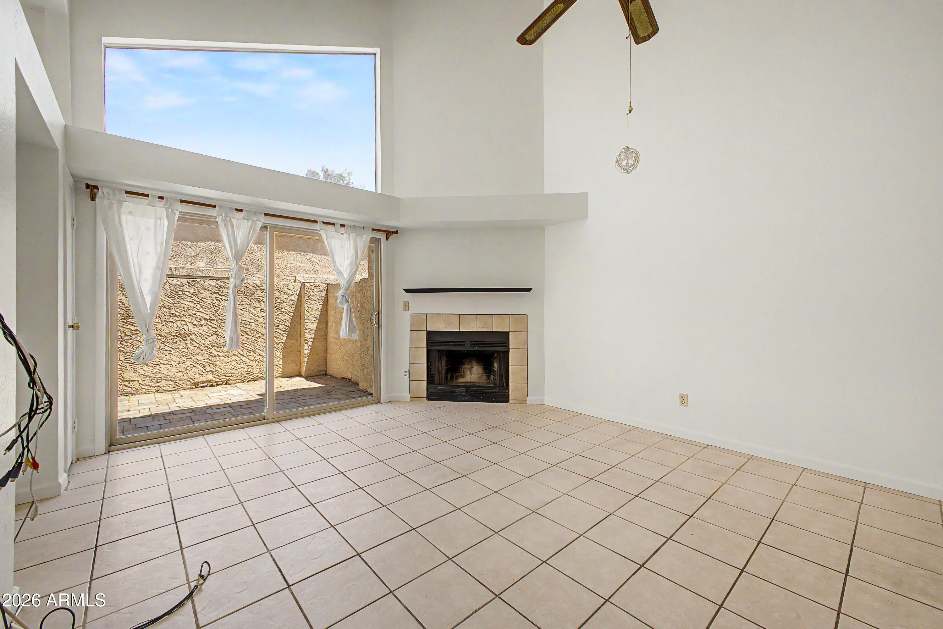 CASA TIERRA PAD - Residential