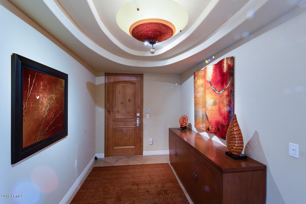 SCOTTSDALE WATERFRONT RESIDENCES CONDOMINIUM - Residential