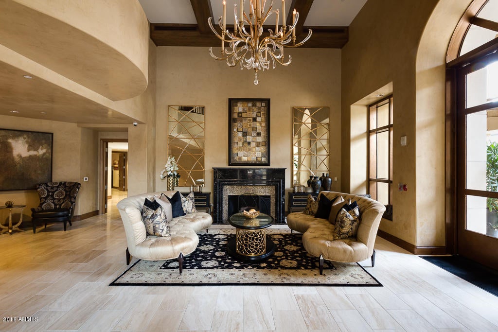 SCOTTSDALE WATERFRONT RESIDENCES CONDOMINIUM - Residential