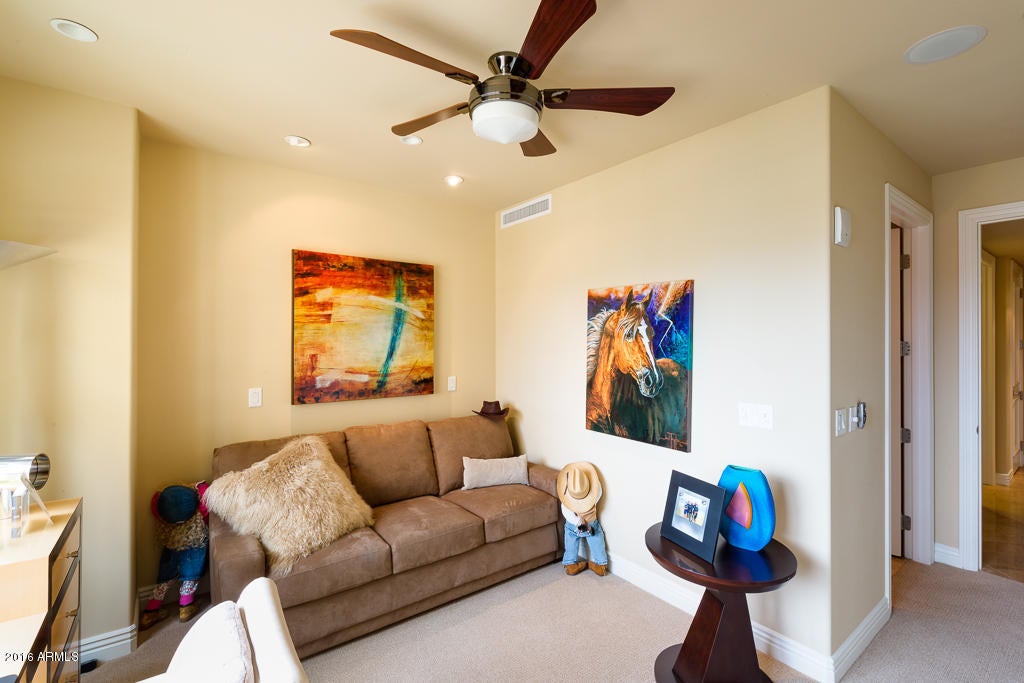 SCOTTSDALE WATERFRONT RESIDENCES CONDOMINIUM - Residential