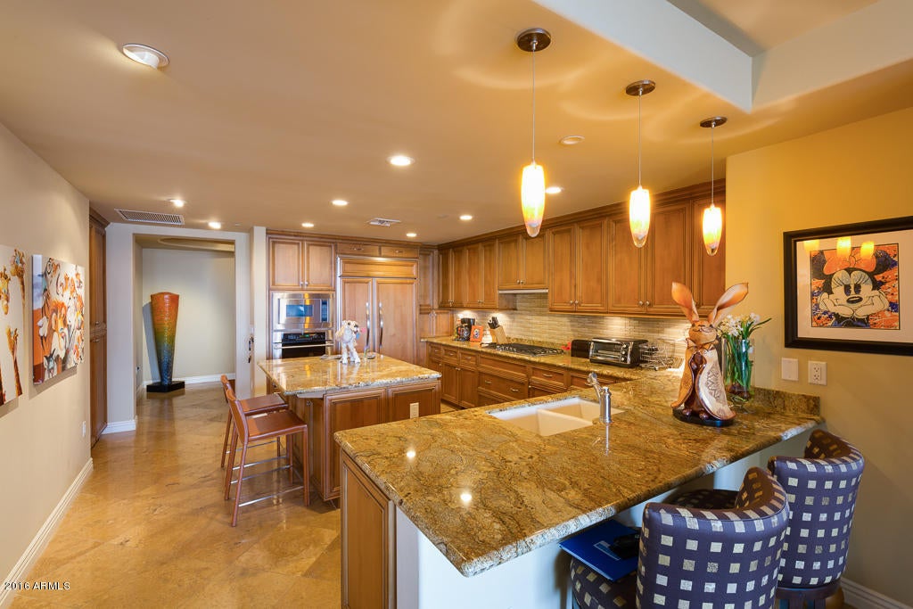 SCOTTSDALE WATERFRONT RESIDENCES CONDOMINIUM - Residential
