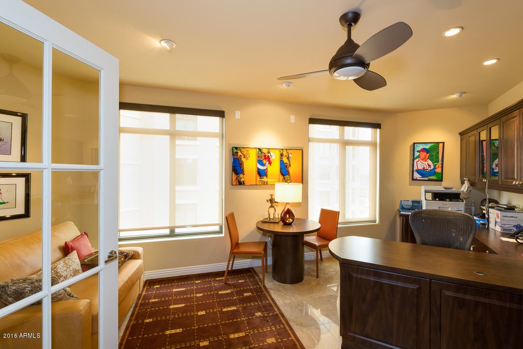 SCOTTSDALE WATERFRONT RESIDENCES CONDOMINIUM - Residential