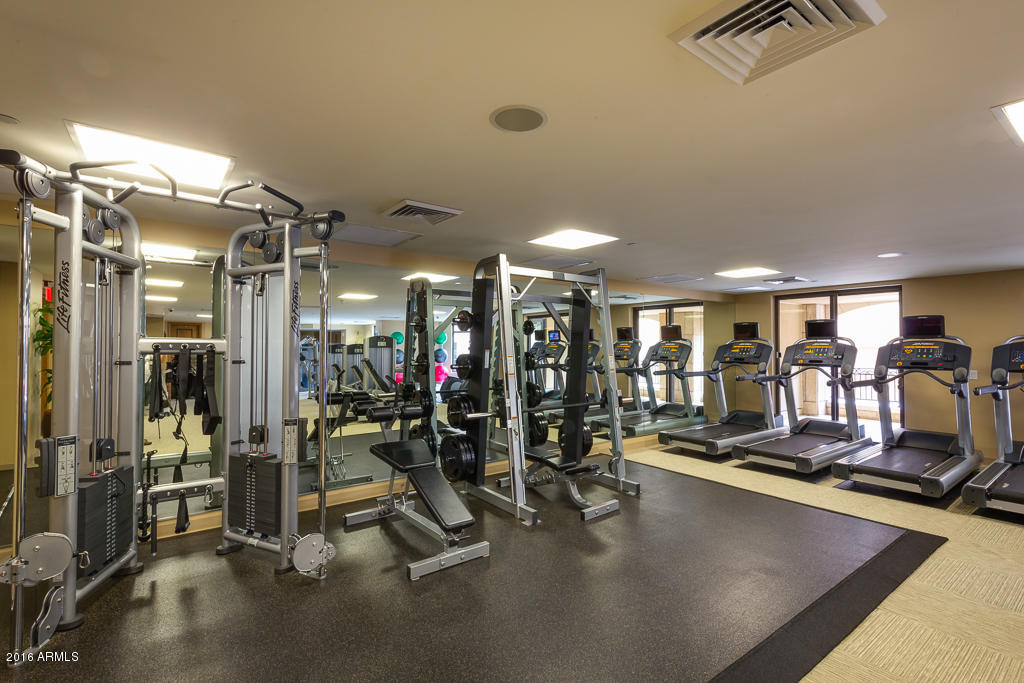 SCOTTSDALE WATERFRONT RESIDENCES CONDOMINIUM - Residential