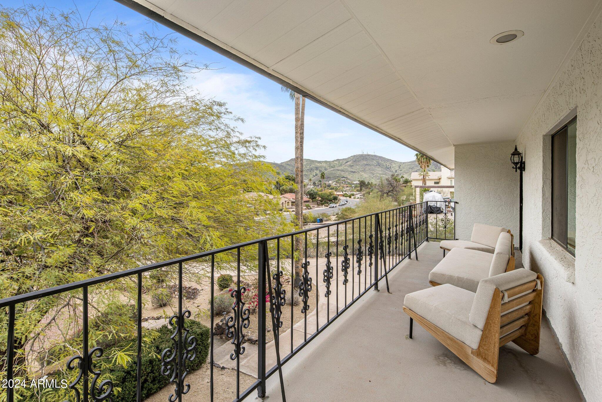 MOON VALLEY 2 - Residential