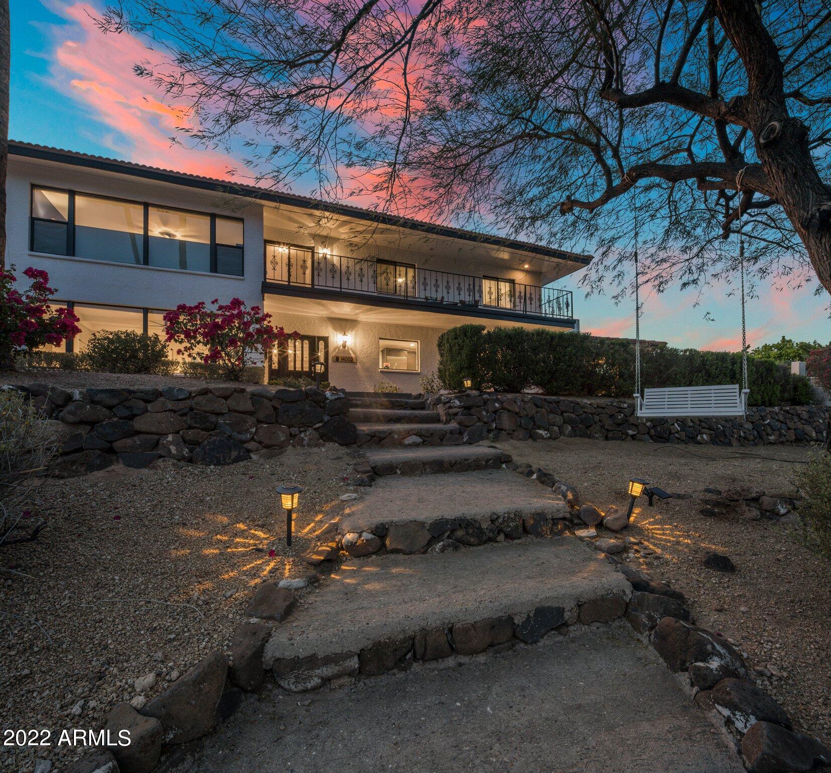 MOON VALLEY 2 - Residential