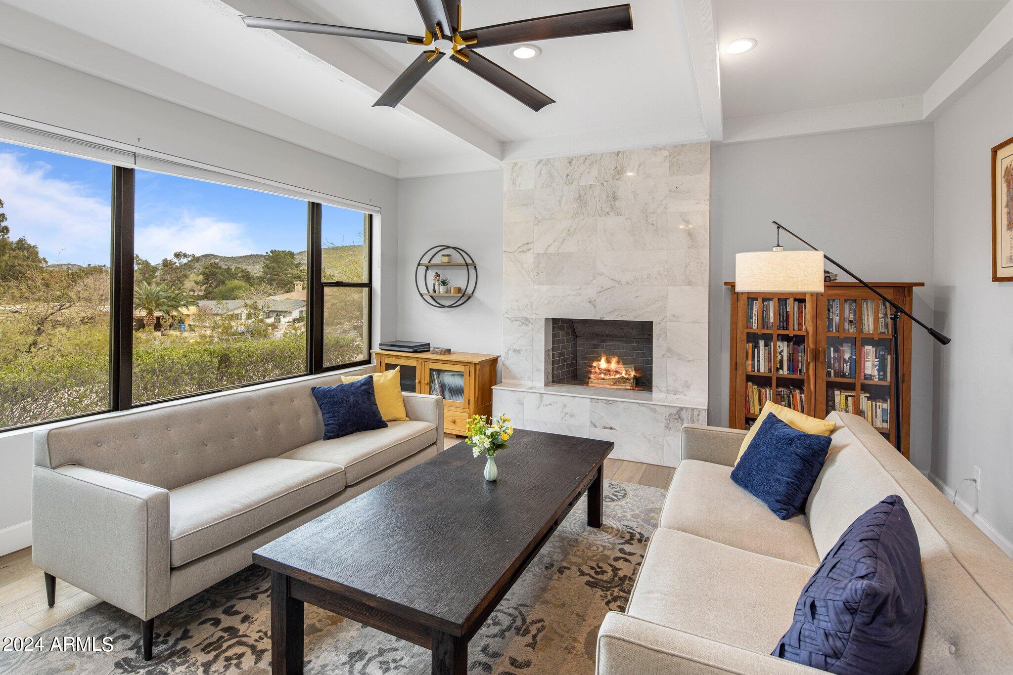 MOON VALLEY 2 - Residential