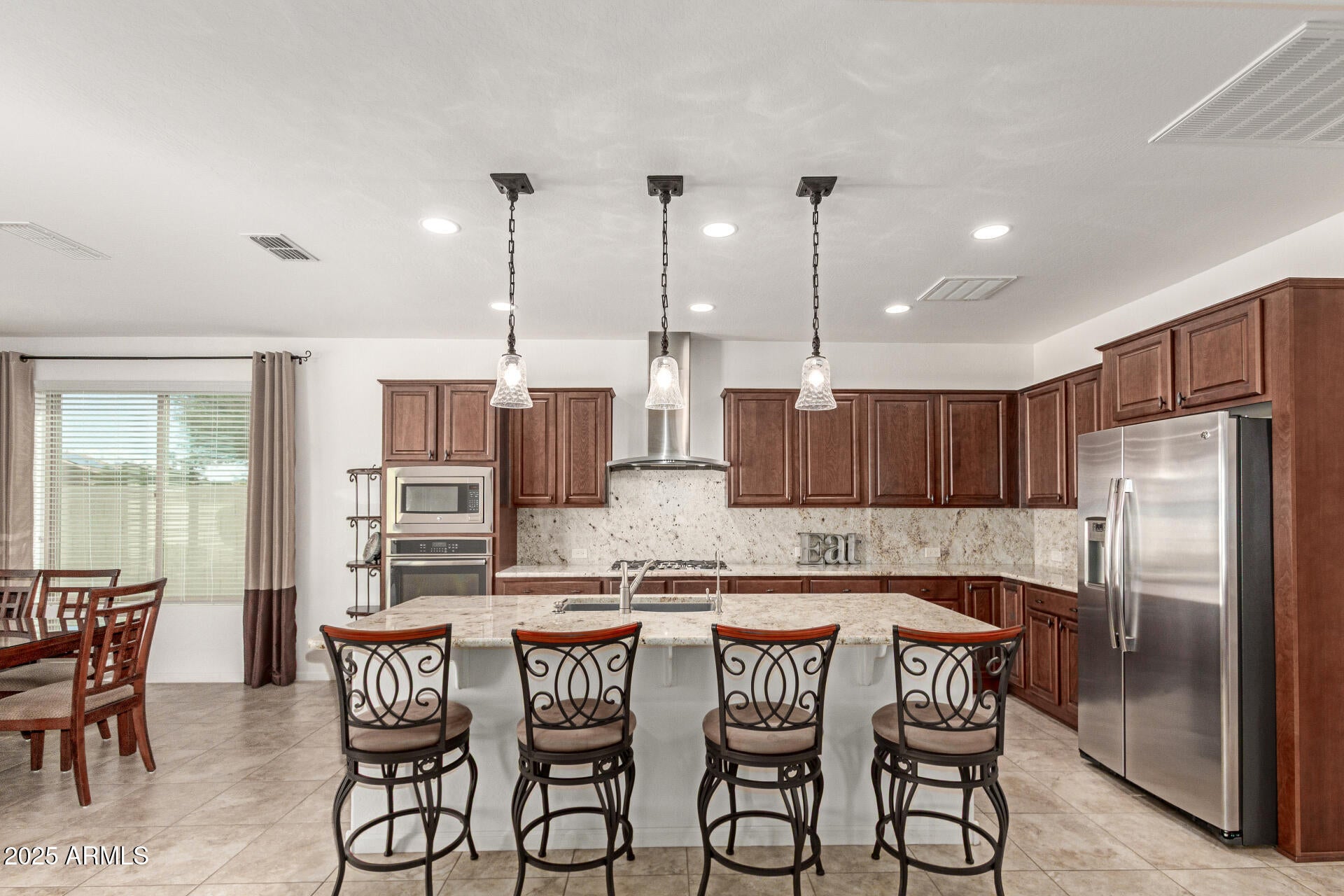 ROBSON RANCH - Residential