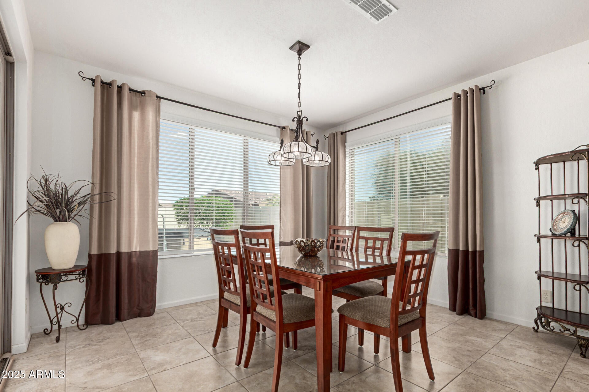 ROBSON RANCH - Residential