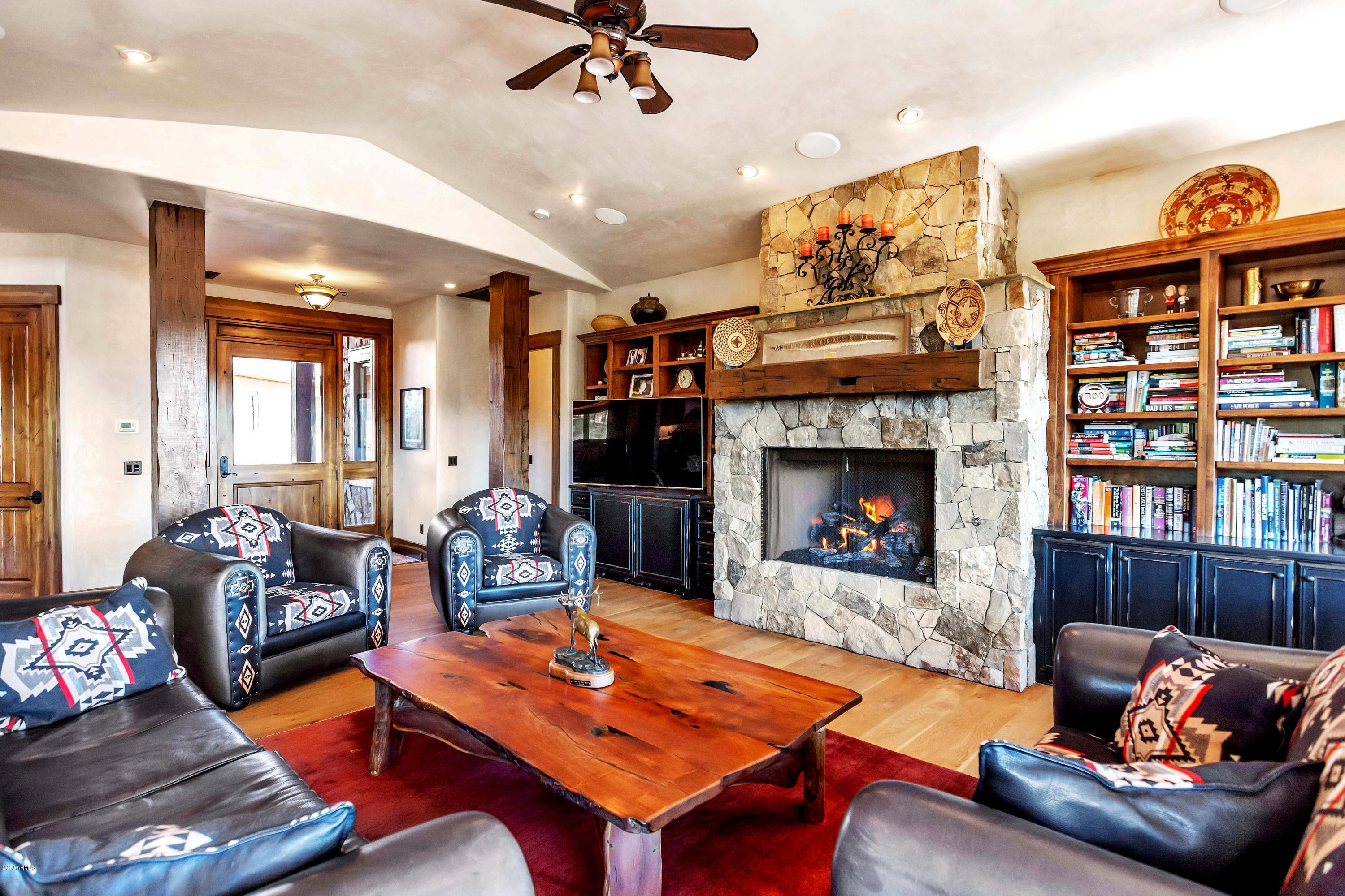 The Rim Golf Club - Residential