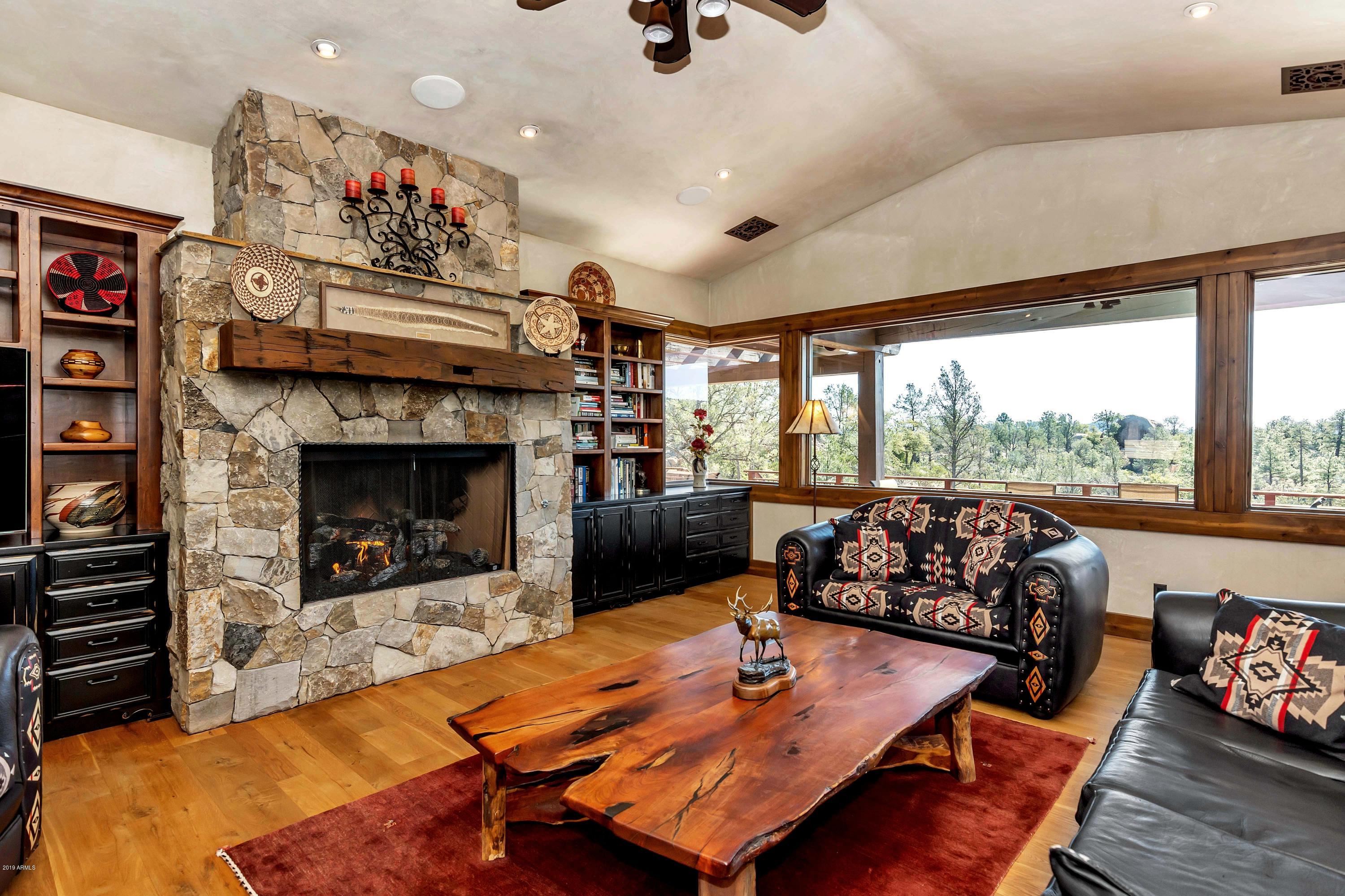 The Rim Golf Club - Residential