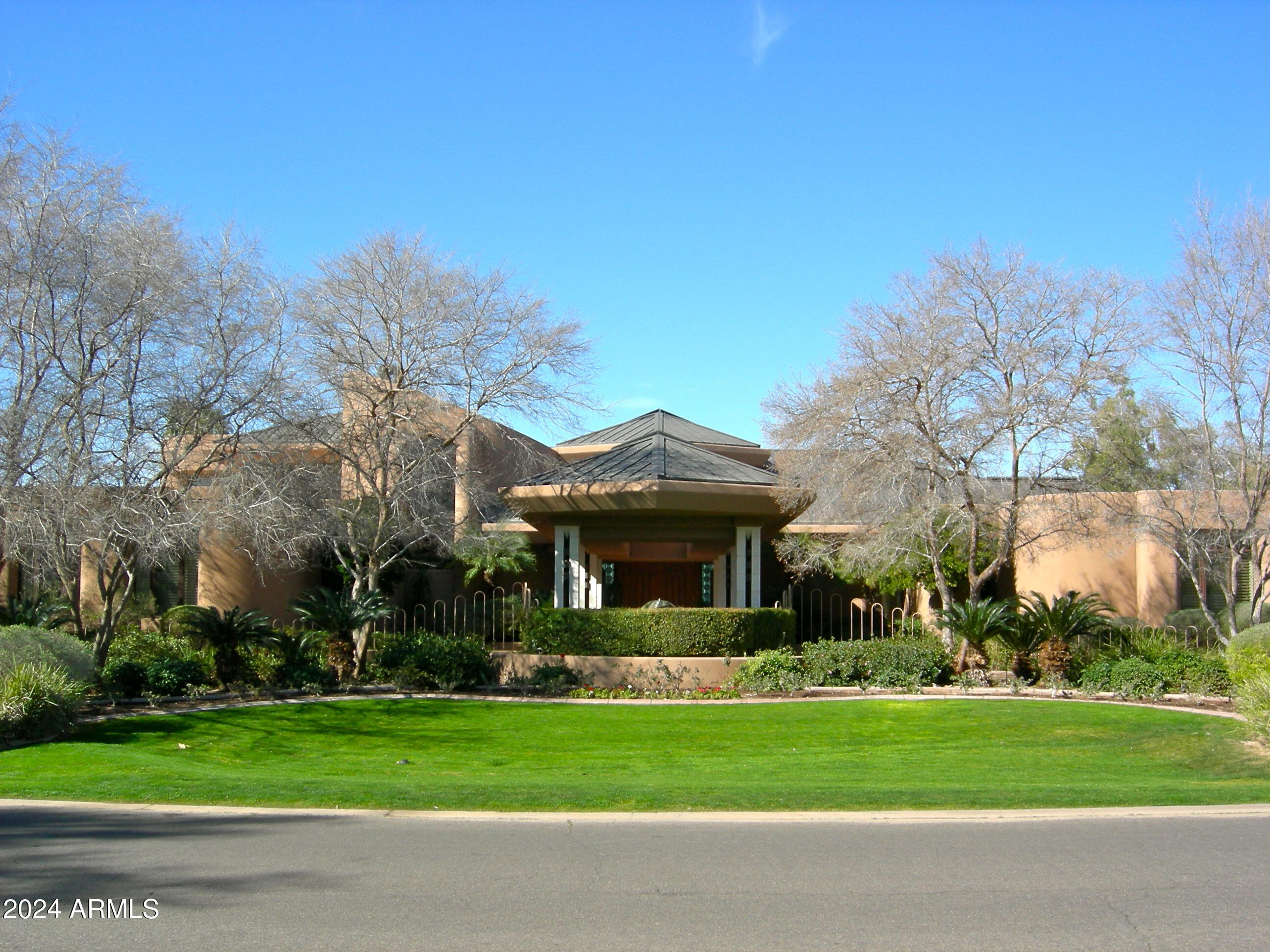 SQUAW PEAK VISTA AMD - Residential
