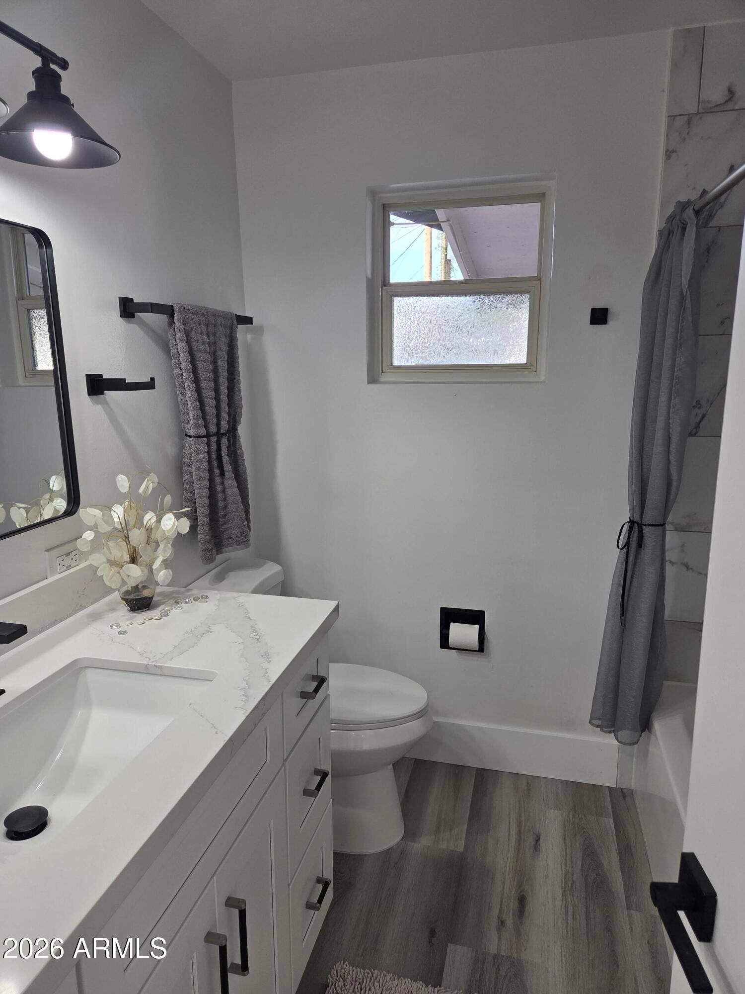 SUNLAND MESA AMD - Residential