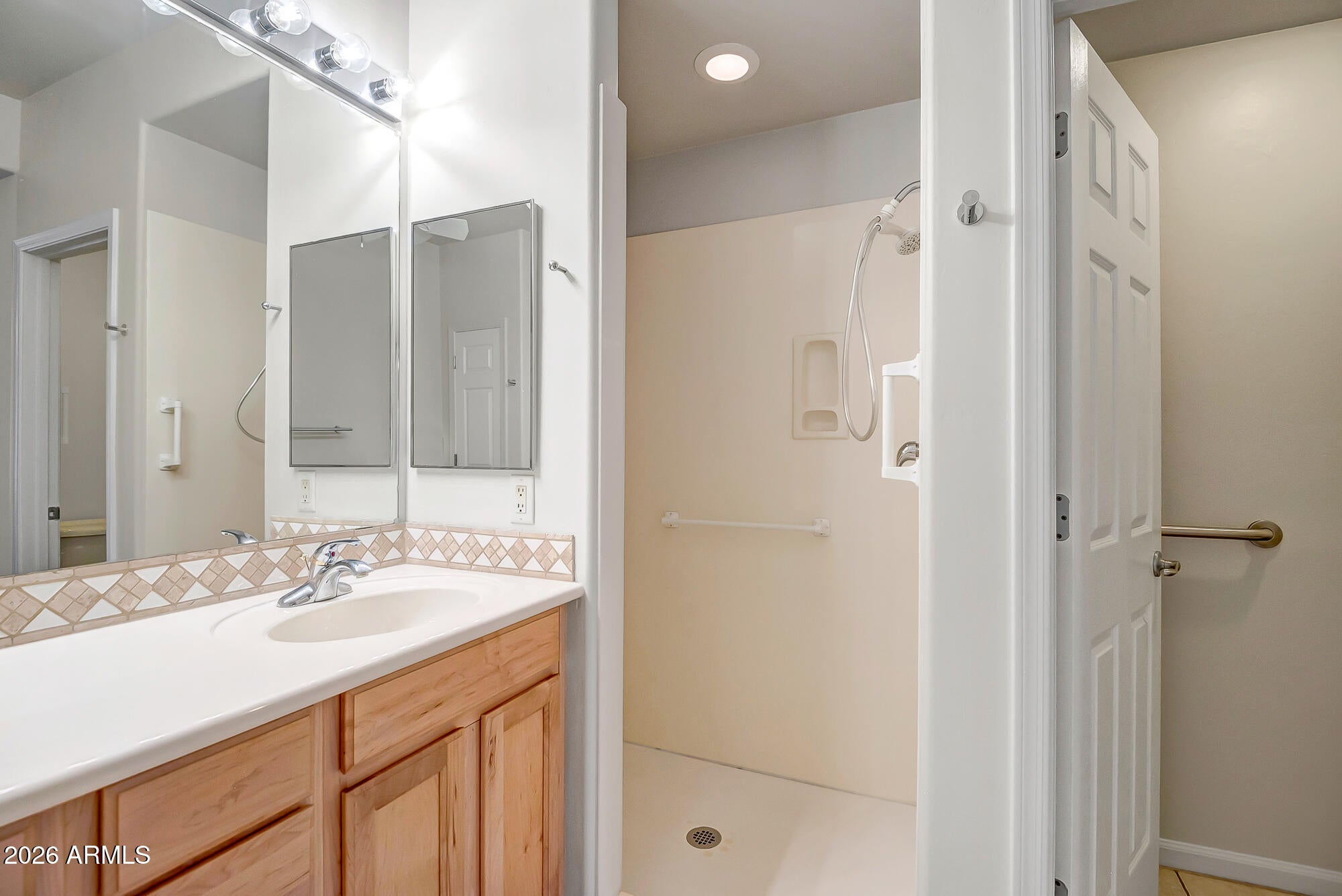 BELLA VISTA A BEAUTIFUL VIEW CONDOMINIUM 2ND AMD - Residential