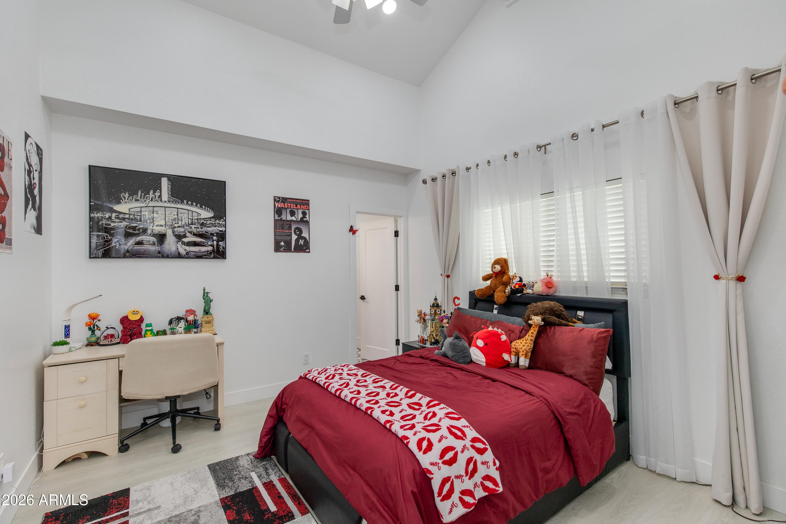 THUNDERBIRD PALMS UNIT 2 - Residential
