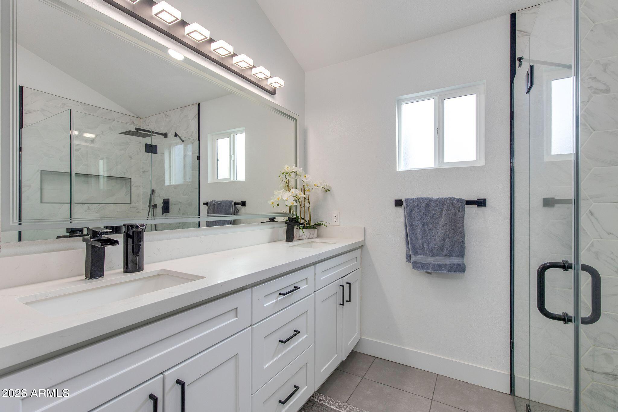 THUNDERBIRD PALMS UNIT 2 - Residential