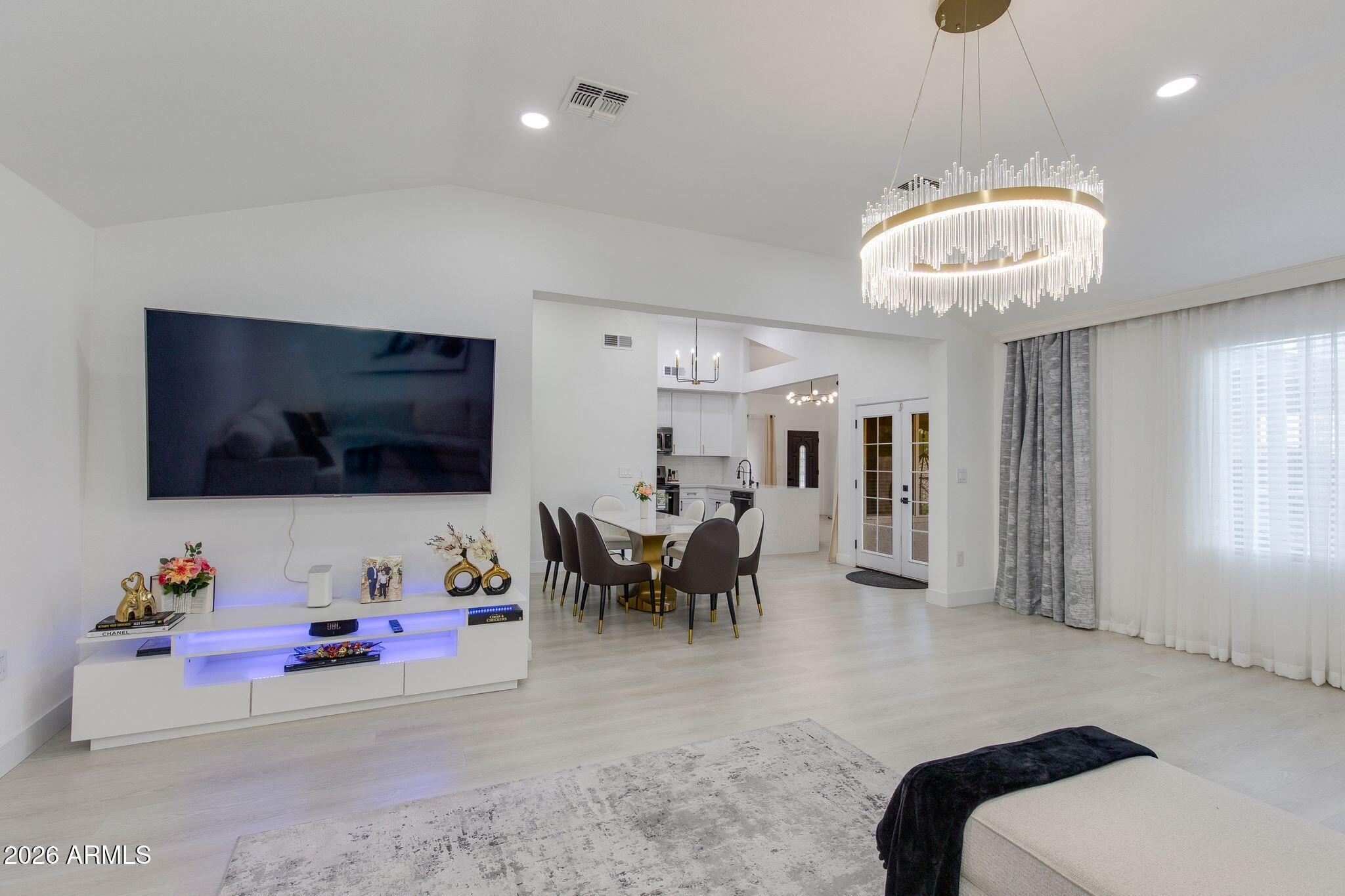 THUNDERBIRD PALMS UNIT 2 - Residential