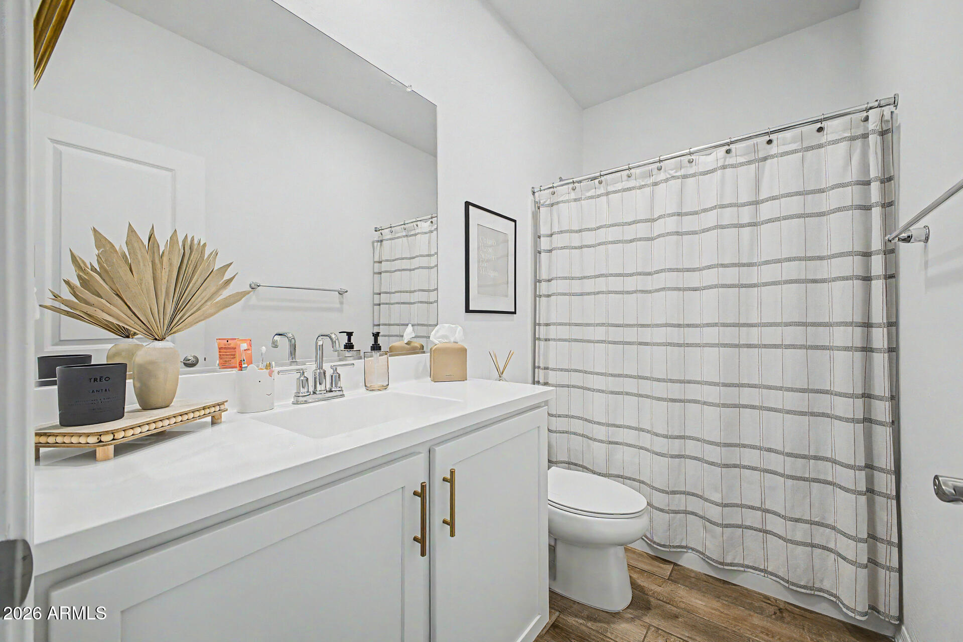 CENTERRA TRACT D REPLAT - Residential
