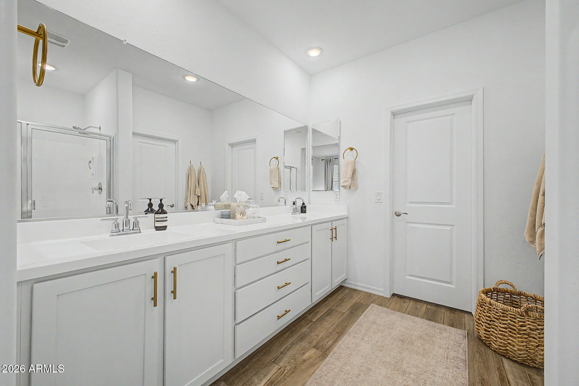 CENTERRA TRACT D REPLAT - Residential