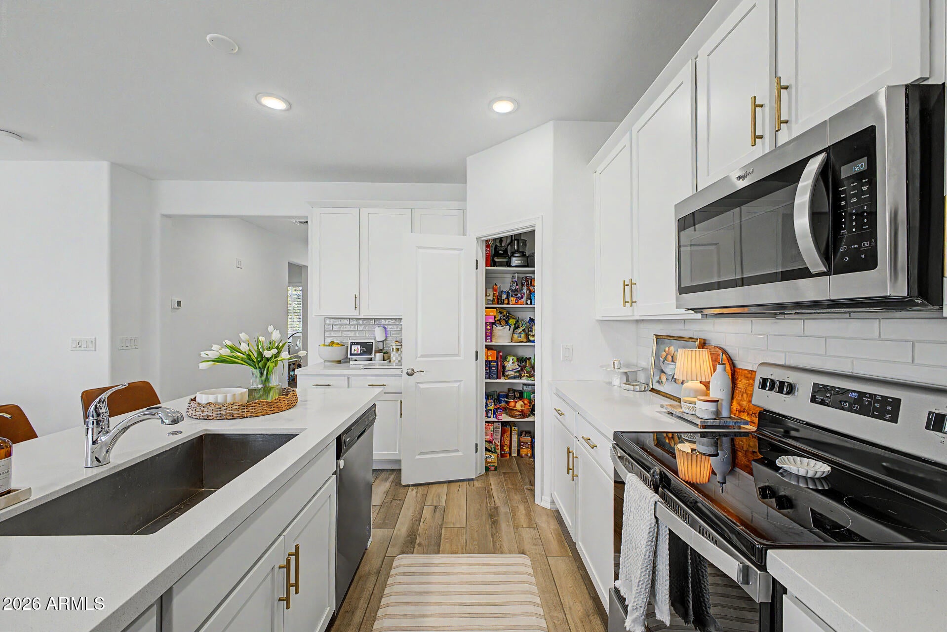 CENTERRA TRACT D REPLAT - Residential