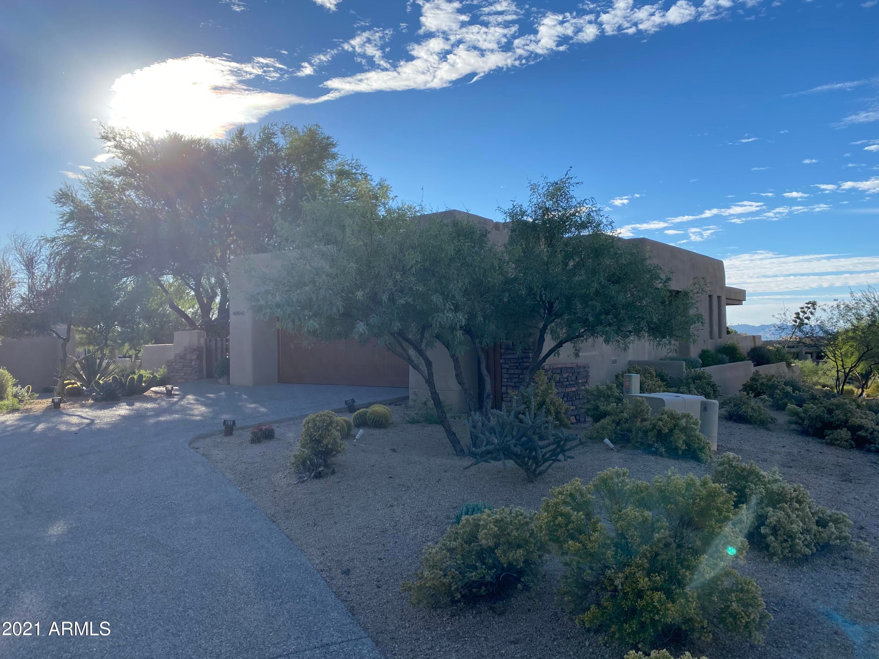 DESERT MOUNTAIN - Residential