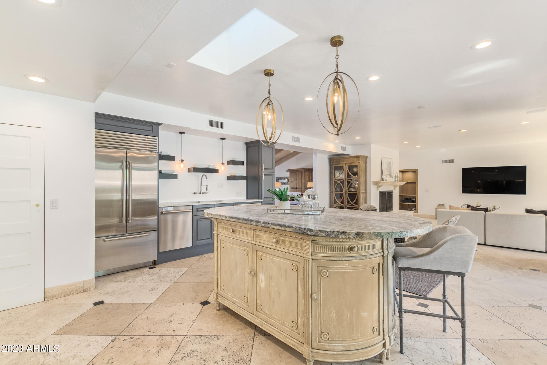 VILLAGE AT CAMELBACK MOUNTAIN - Residential